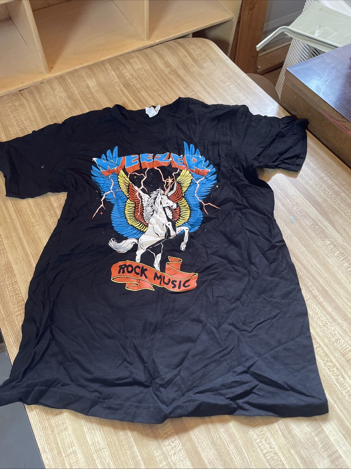 Weezer Rock Music T Shirt 