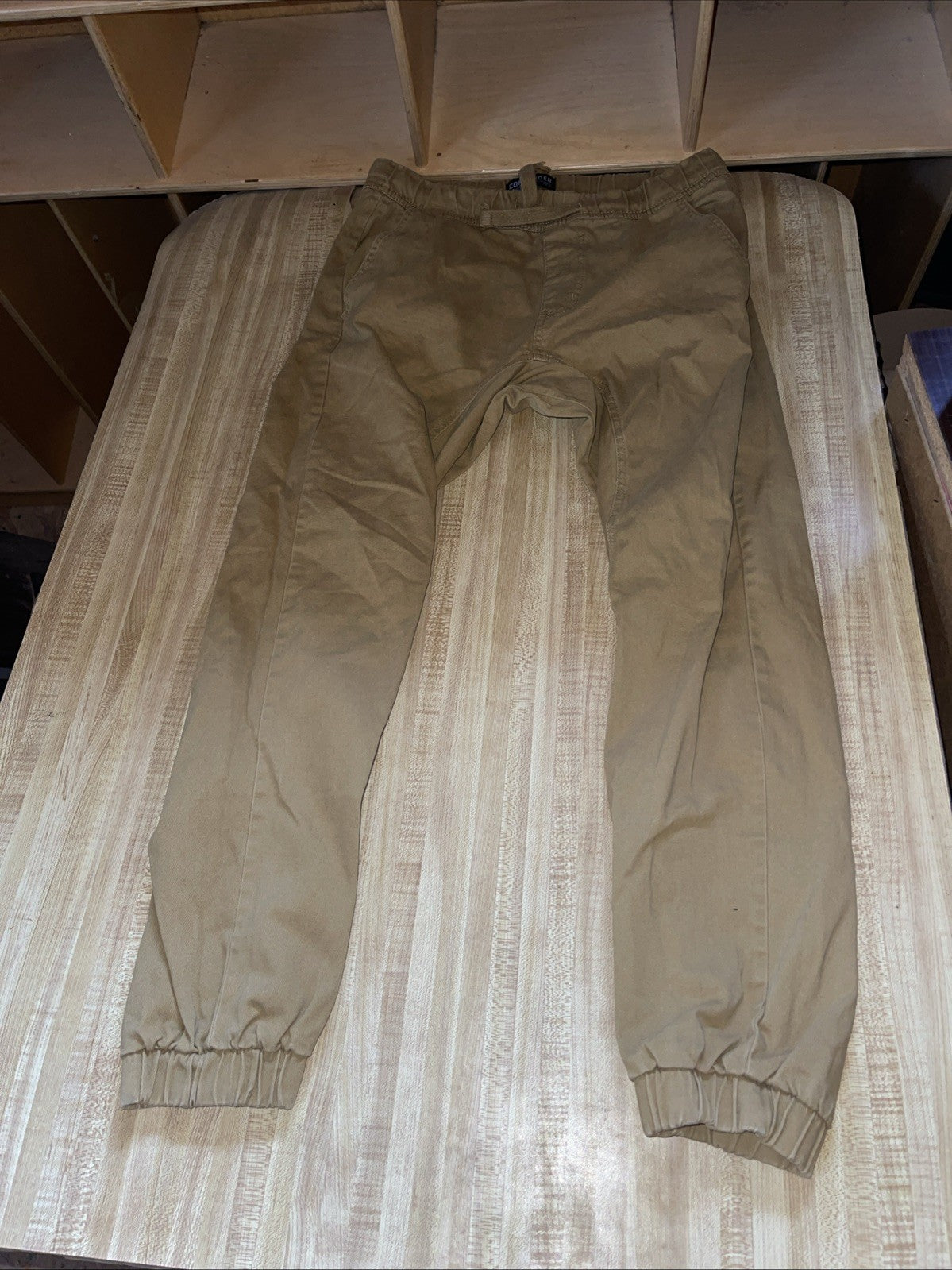 Contender Joggers Medium 