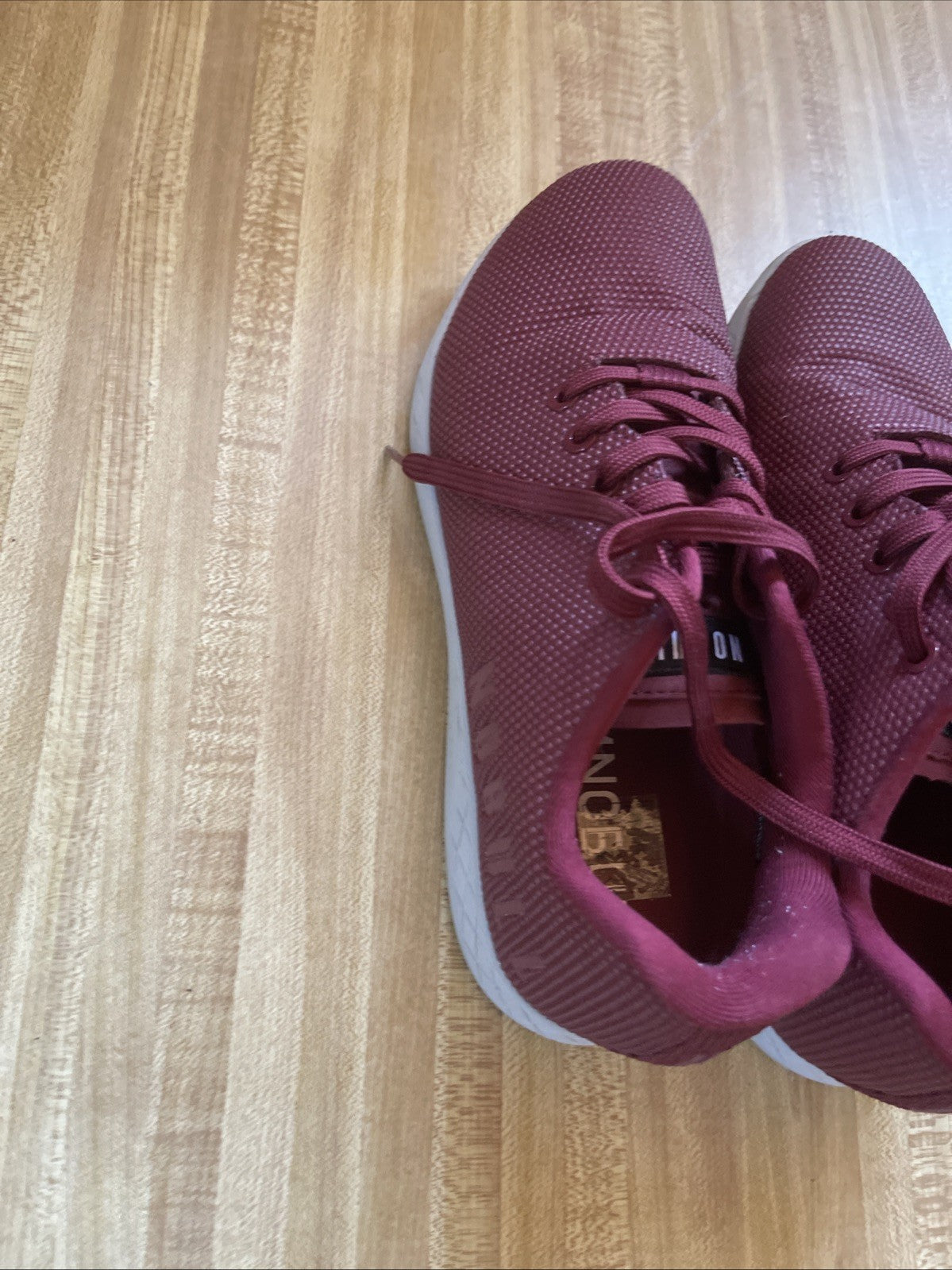 Nobull Shoes Men’s 9 Womens 10.5