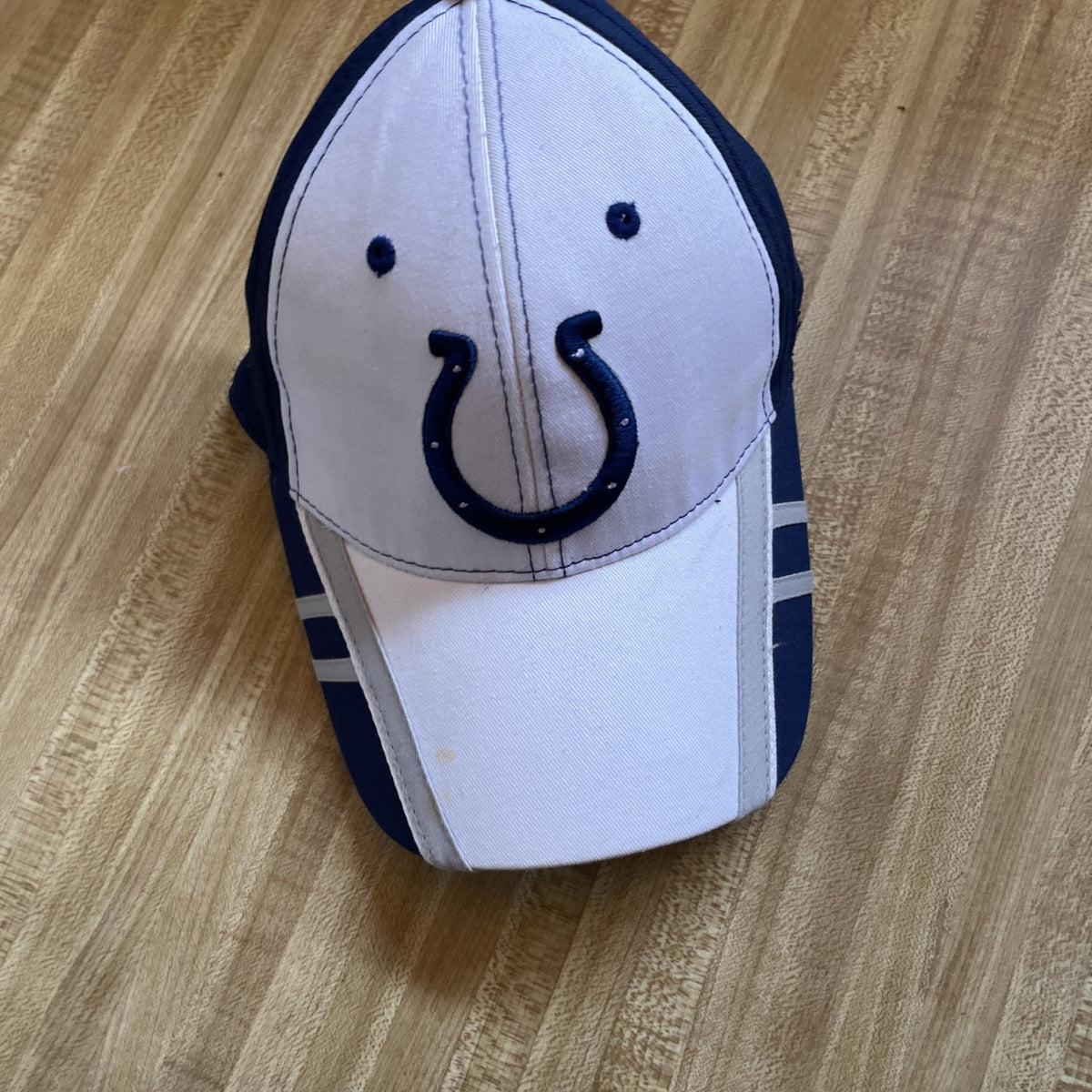 NFL Team Apparel Colts Cap