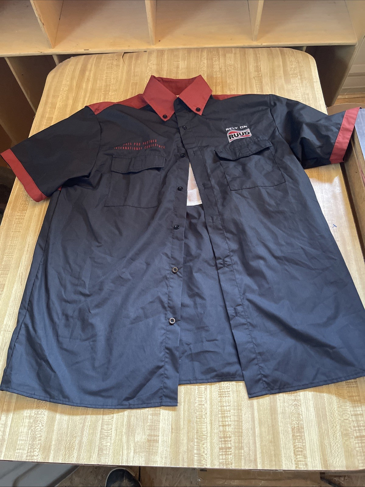 Ruud Pro Partner International Conference Button Up Medium 
