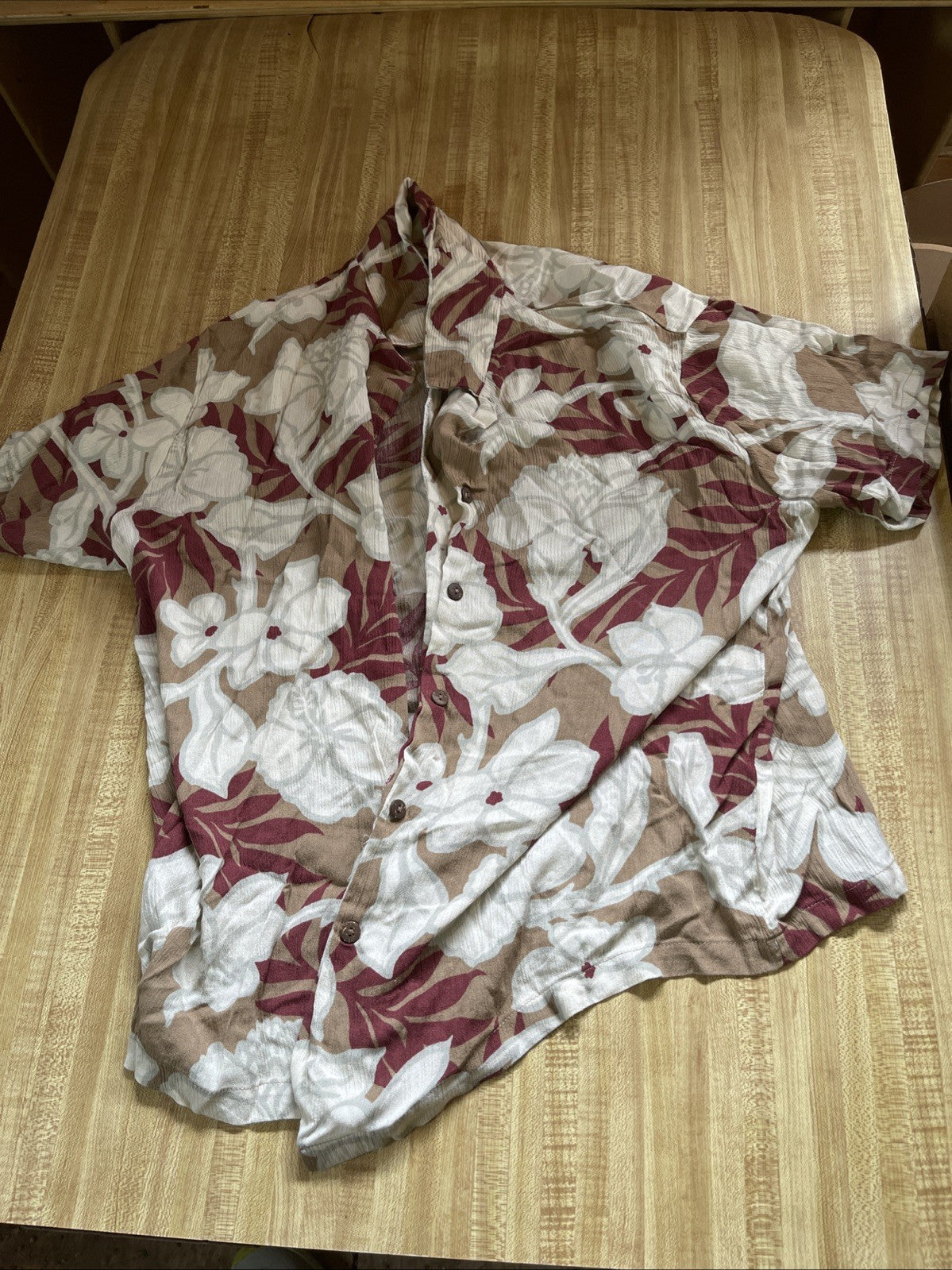 hilo hattie hawaiian shirt 