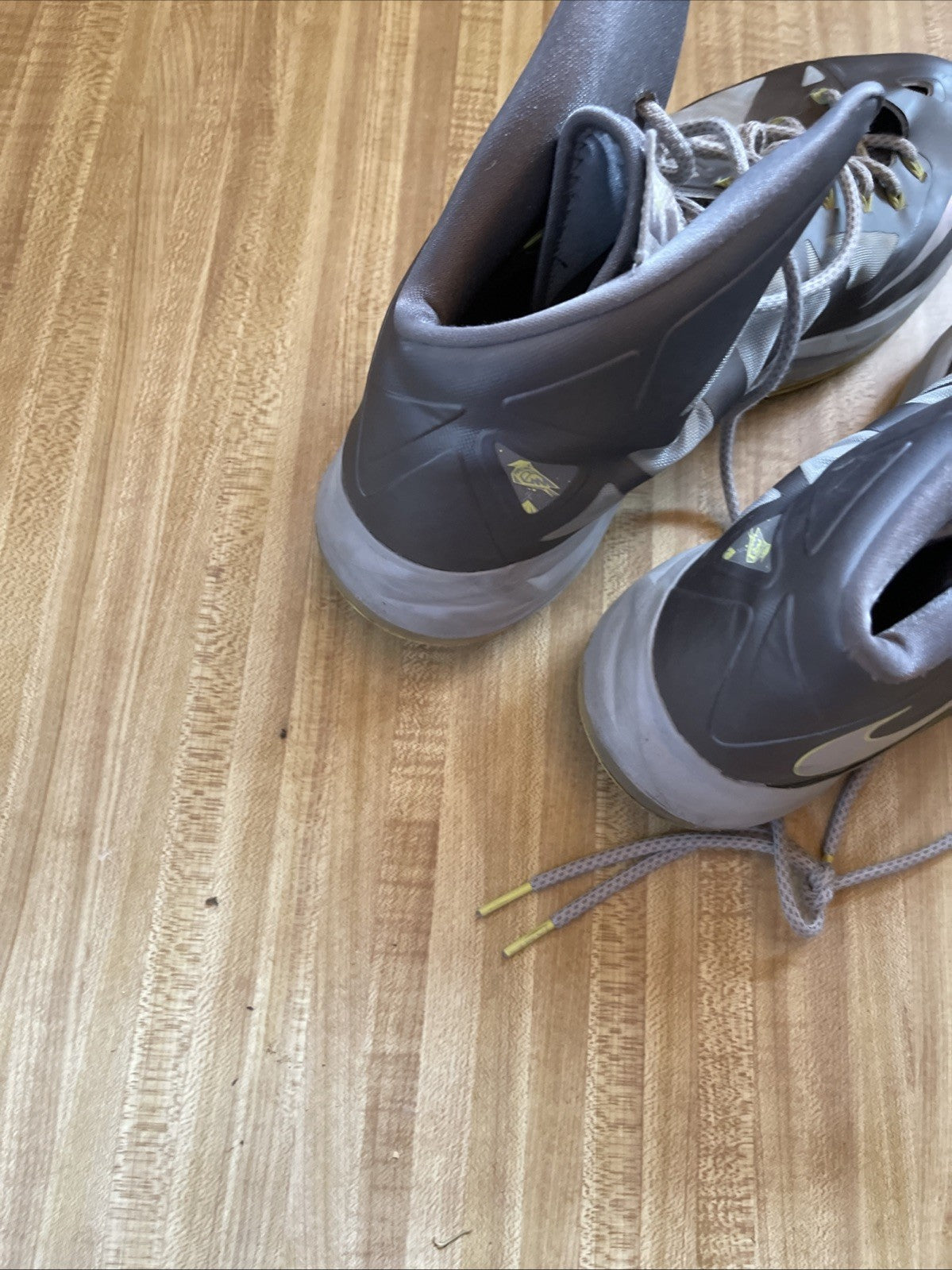 Size 15 - Nike LeBron 10 Yellow Diamond