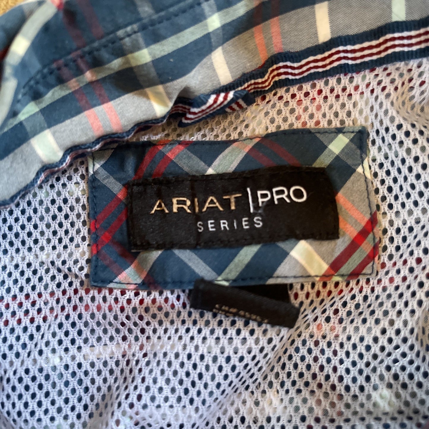 Ariat Pro Button Down Medium 