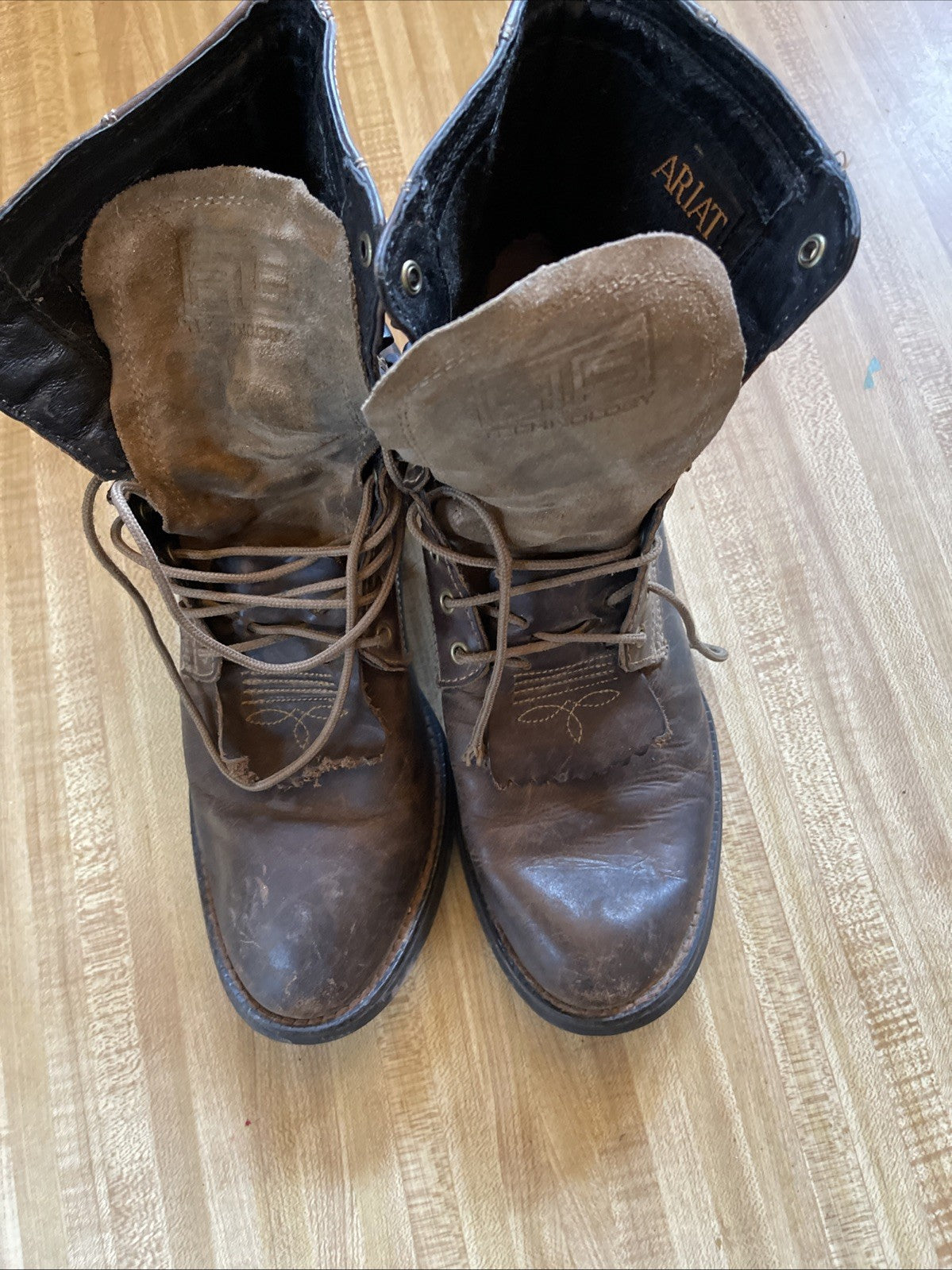 Ariat Lace Up Boots 10.5 EE