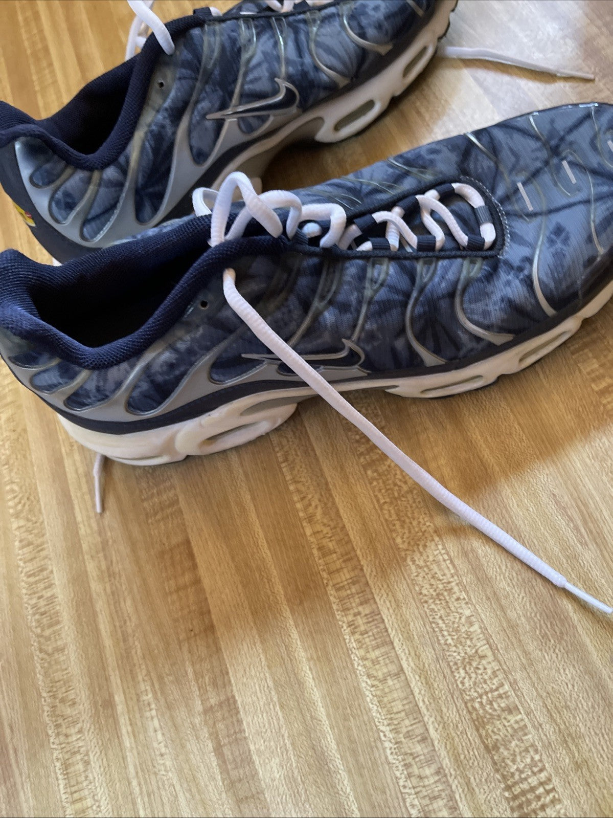 Nike Air Max Plus TN 11.5