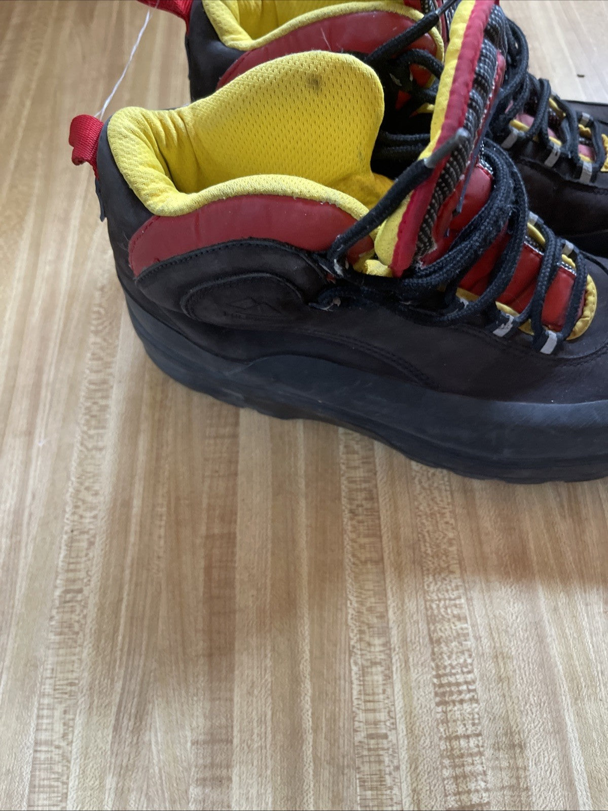 Tommy Hilfiger Boots 13