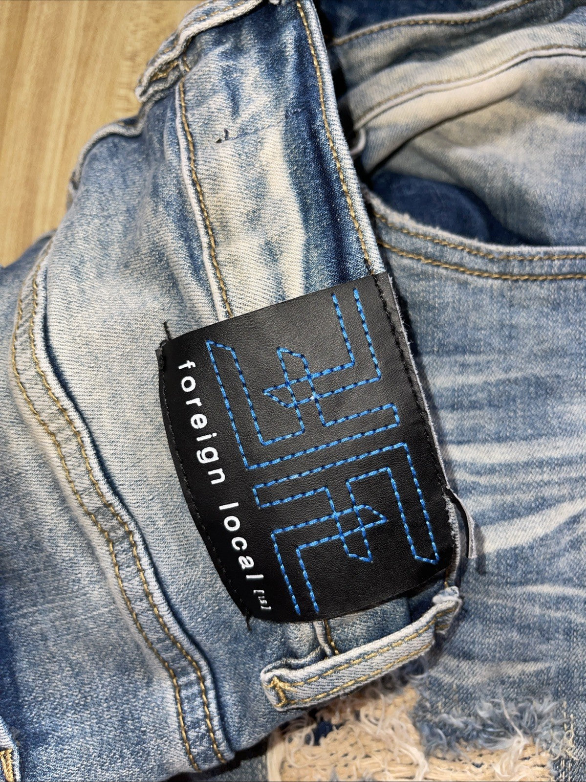 Foreign Local 1.5 Distressed Jeans 30/30