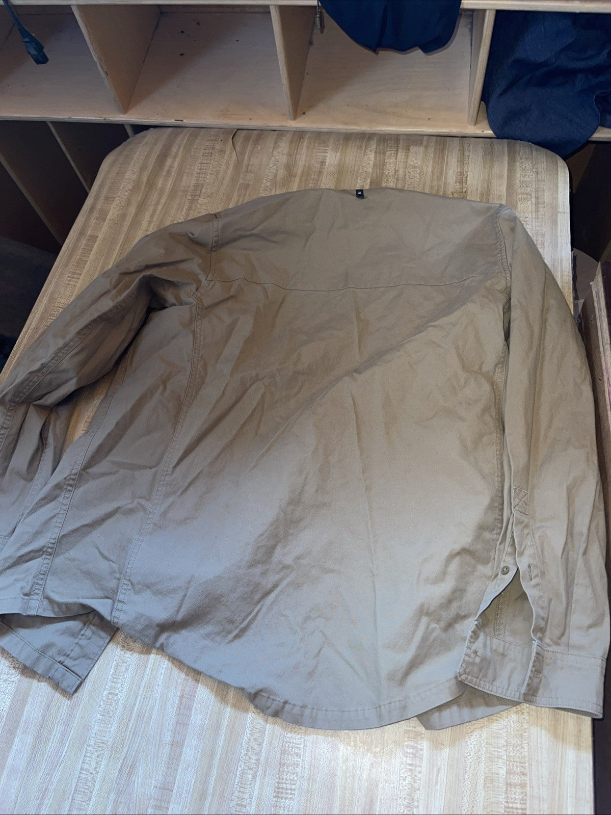 Sitka Gear Button Up Medium 