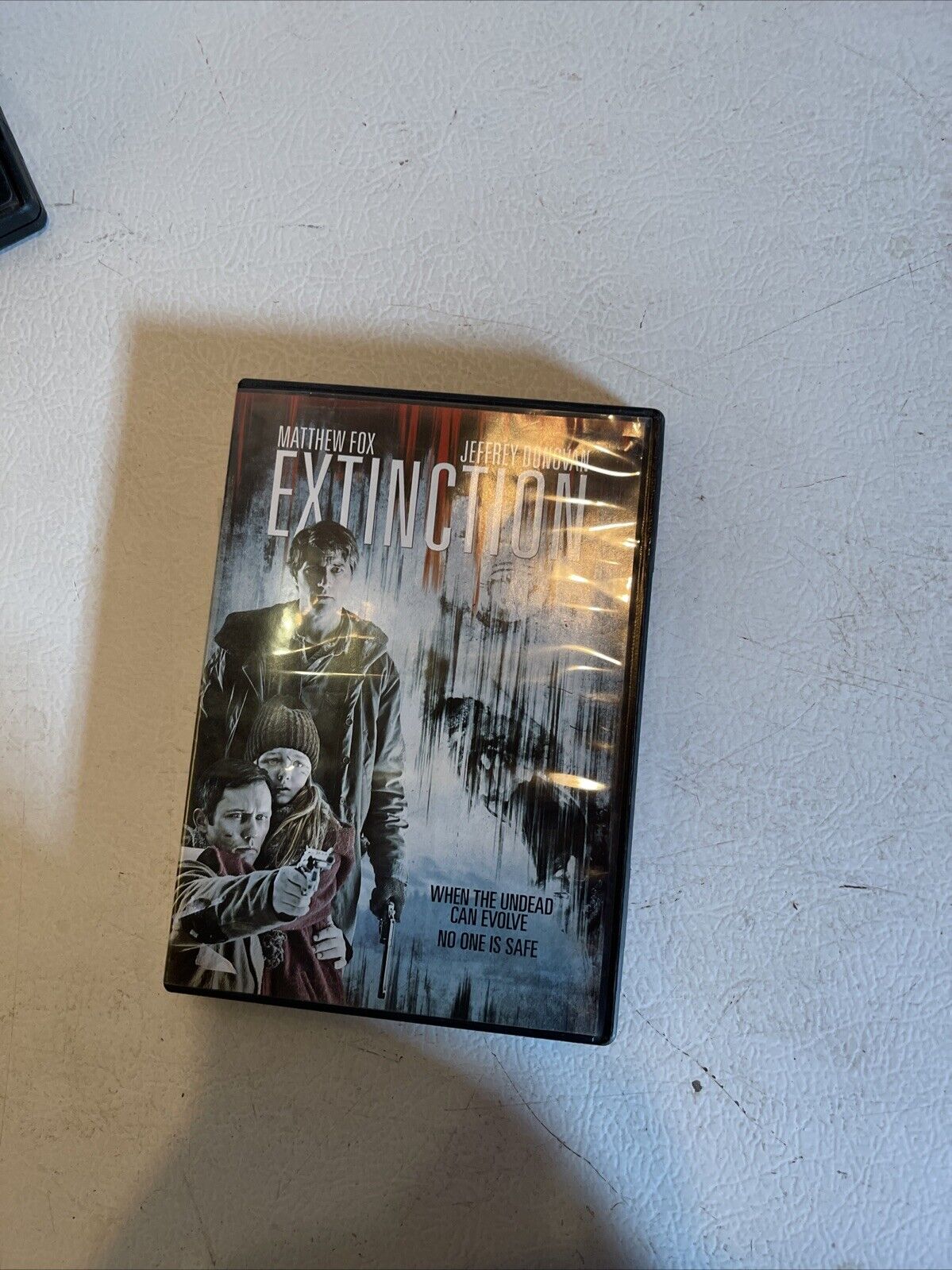 Extinction (DVD, 2015)