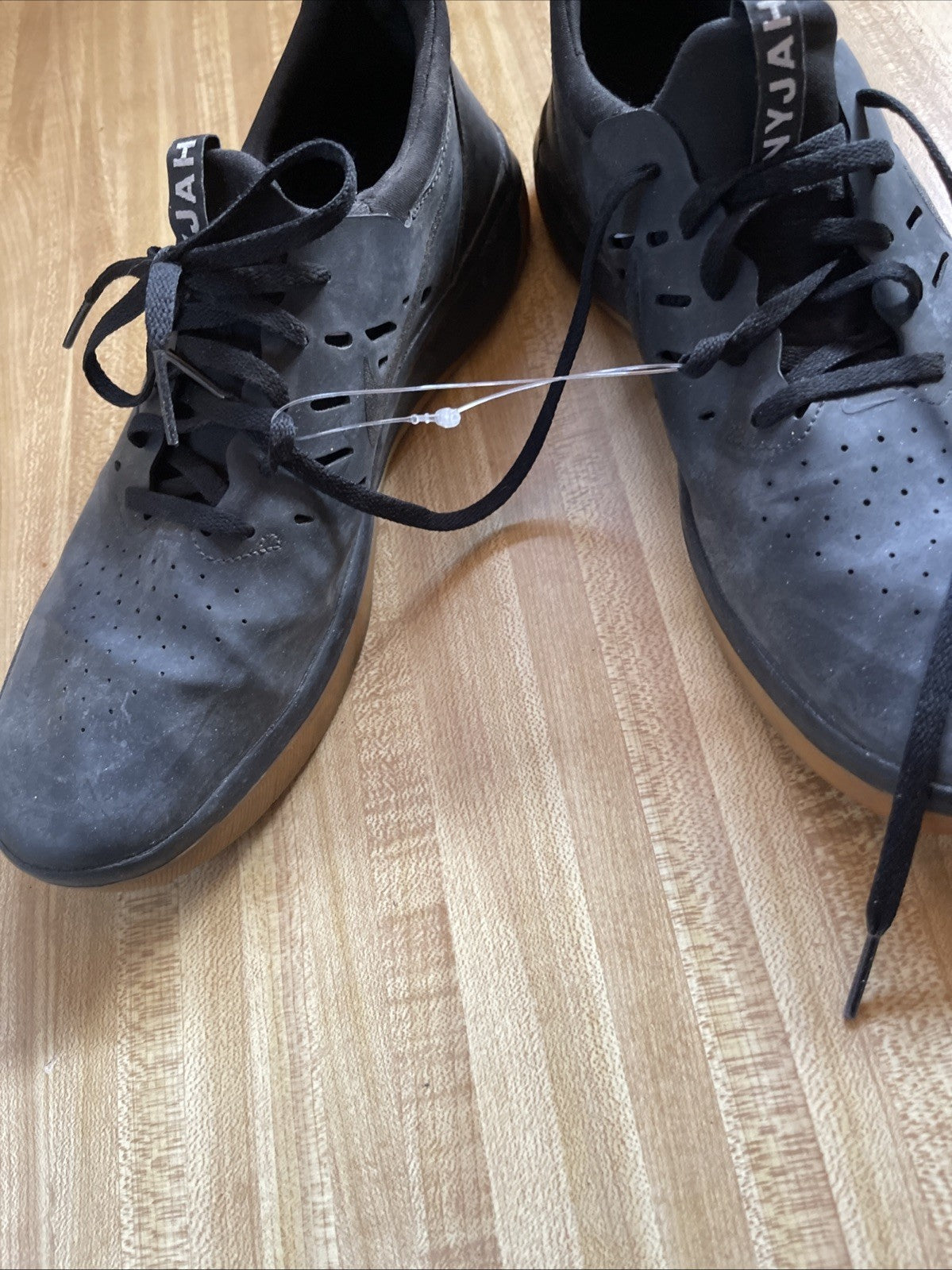 Size 9.5 - Nike SB Nyjah Black - AA4272-002