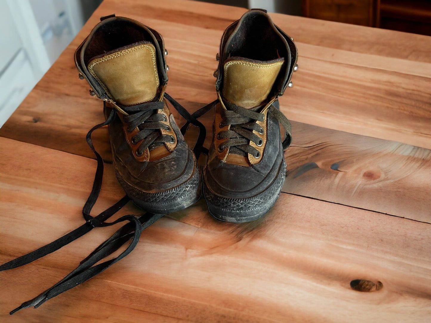 Converse All Star Duck Boots Size 7