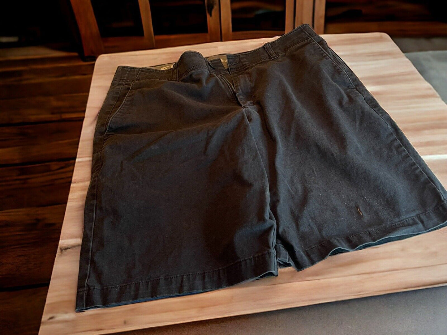Dickies Flex Shorts 36 Has A Stain On The Bottom