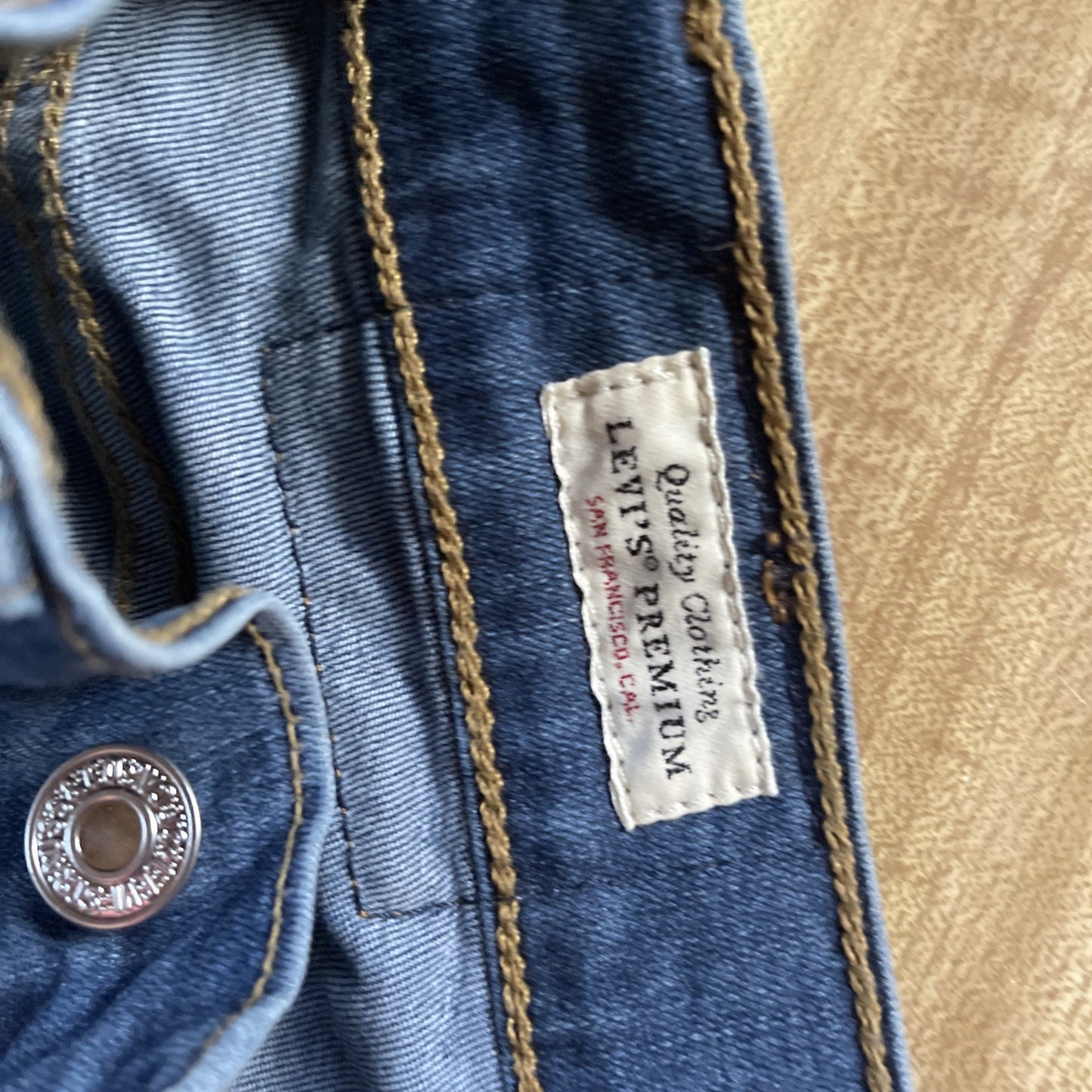 Levi’s Premium Mile High Super Skinny Jeans 27 Big E