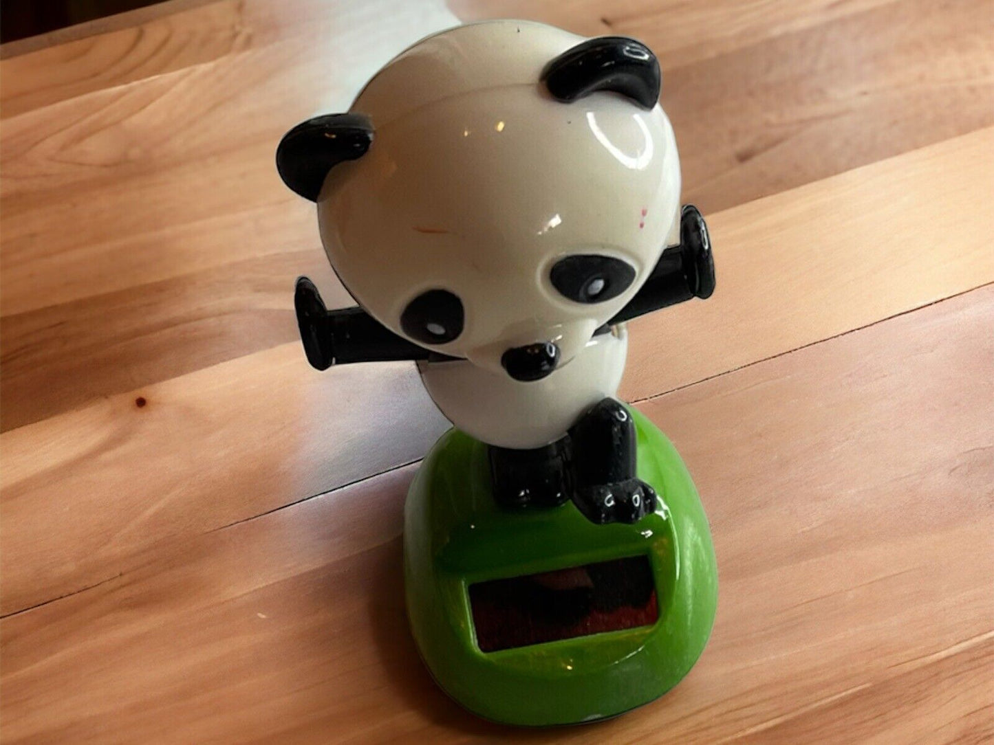 Solar Powered Dancing Panda