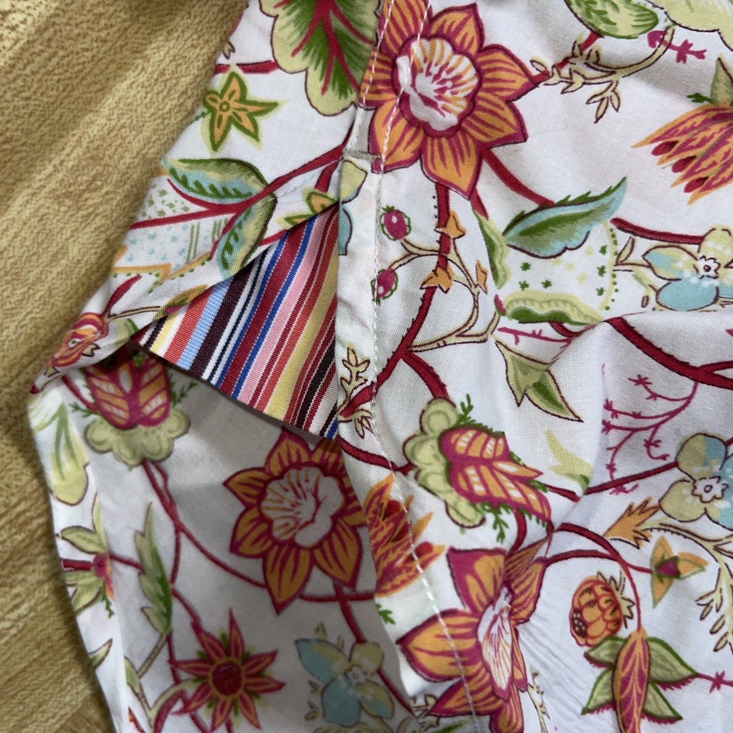Tommy Hilfiger Button Up Medium Floral Print 