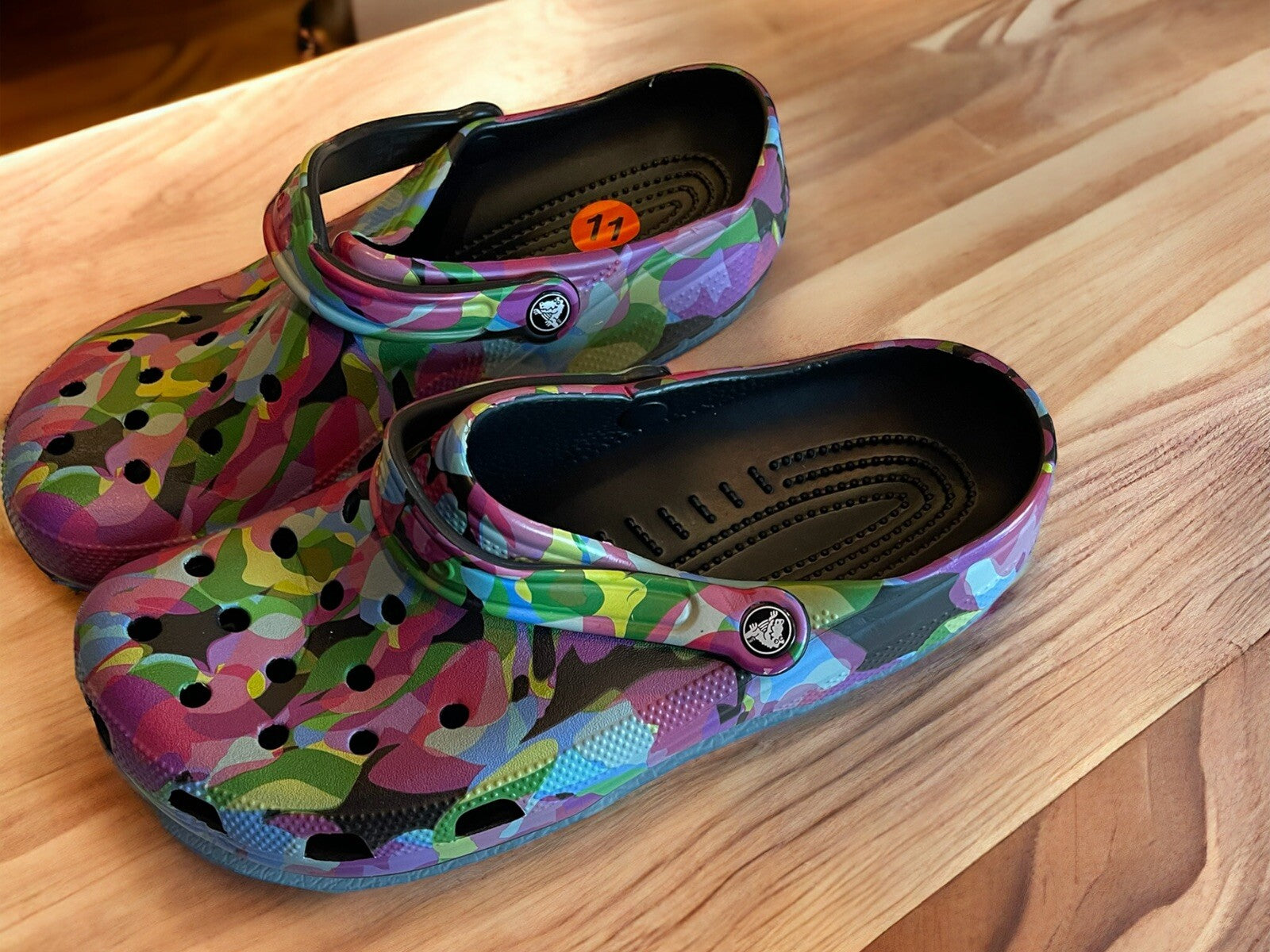 Crocs Size 11