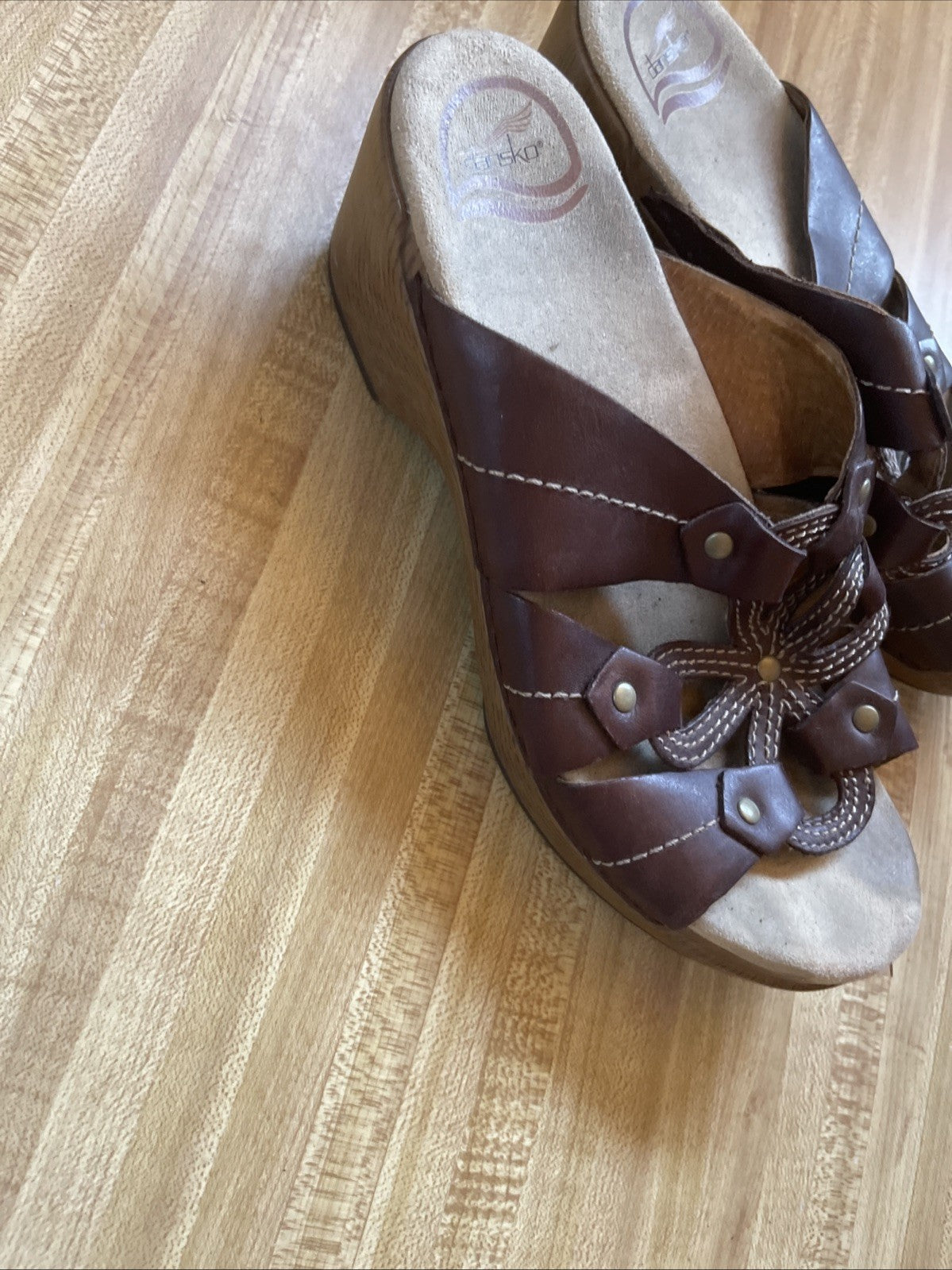 dansko size 39 women's