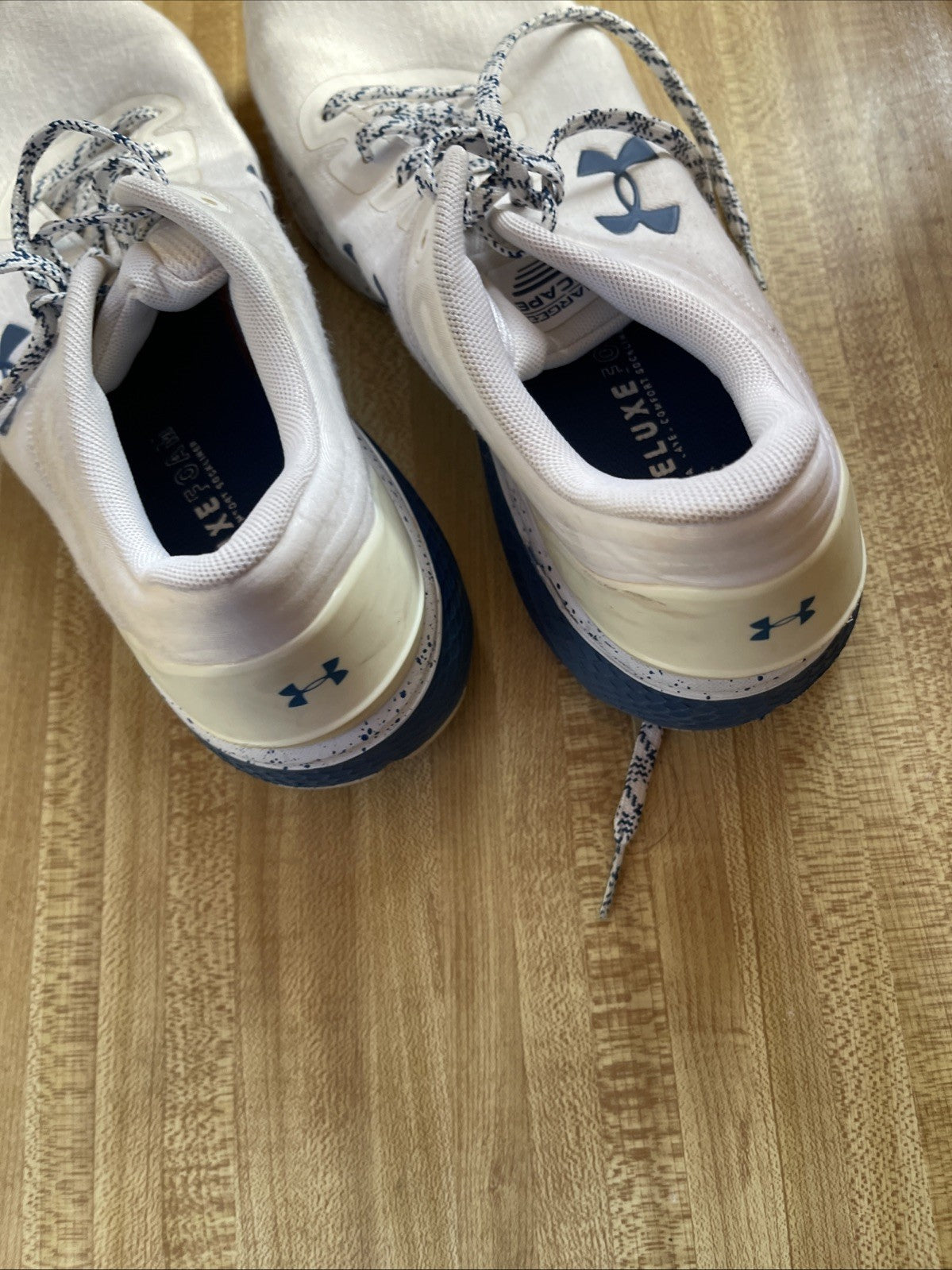 Under Armour Charged Escape Size 9.5