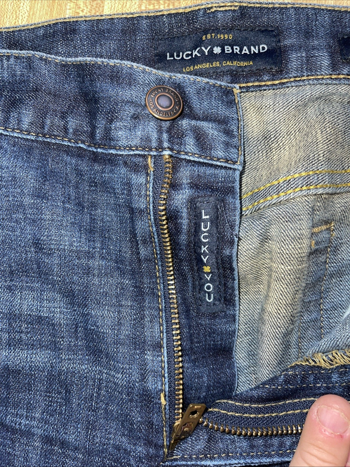 lucky brand 329 classic straight jeans 36/32