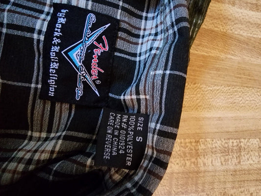 Fender Button Up Small 