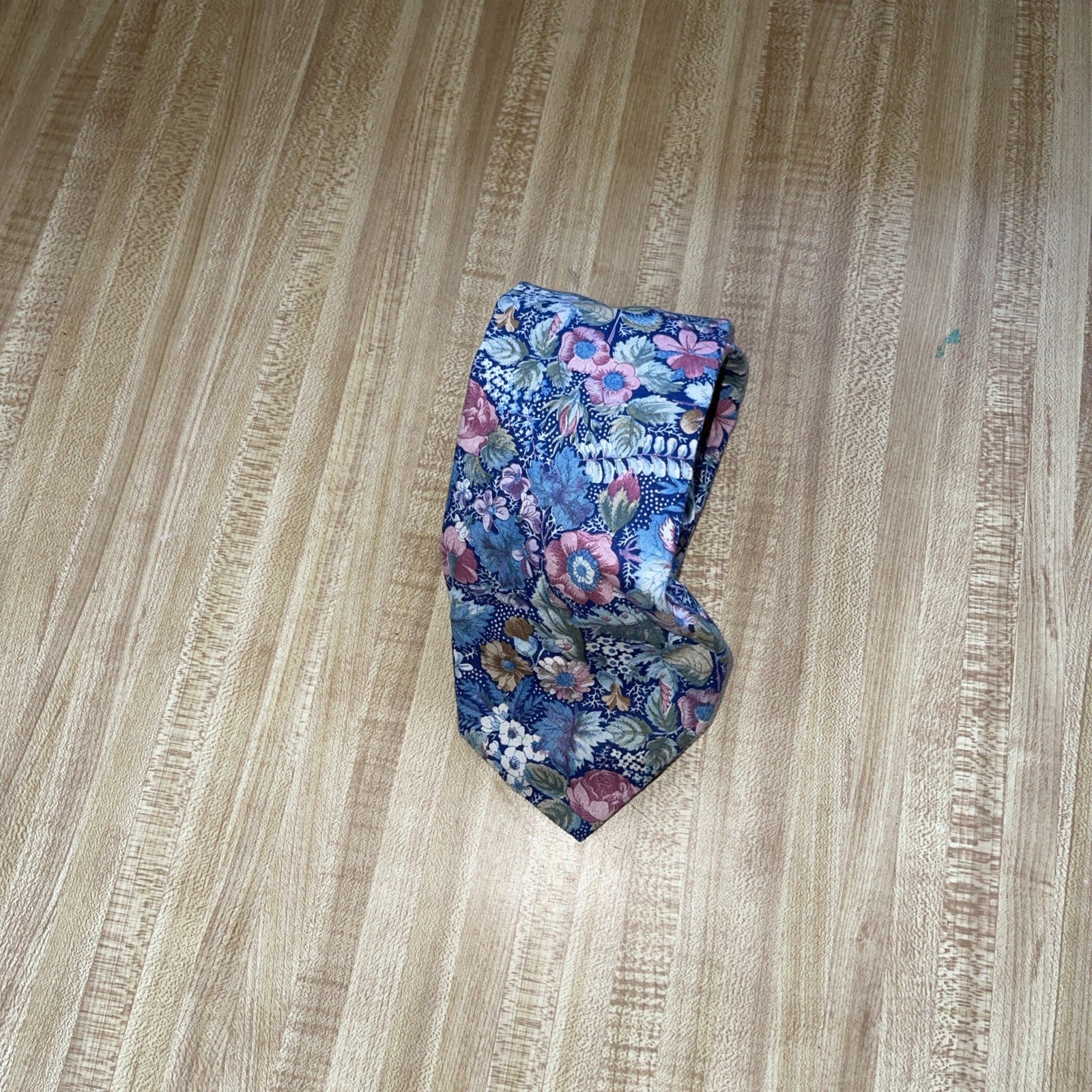 tango by max raab tie