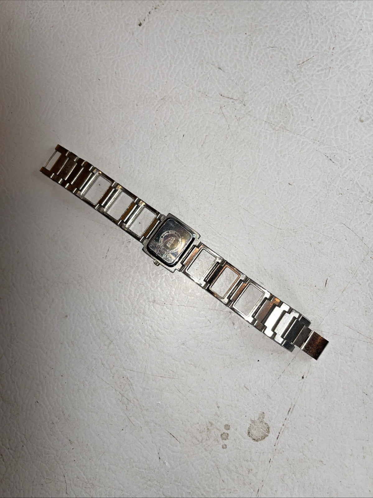 SY & Co Women’s Watch Needs Battery