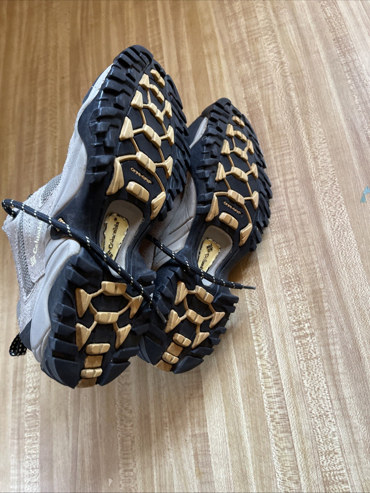 Columbia Hiking Shoes Size 8