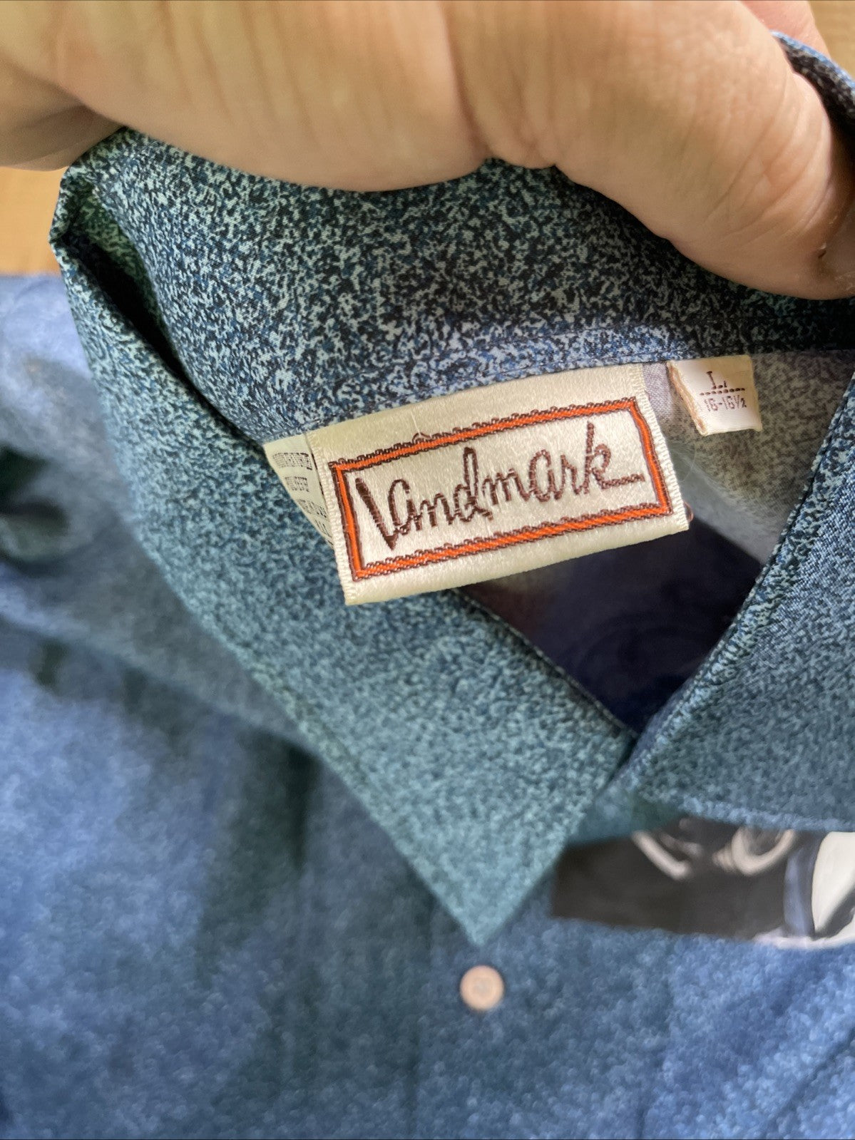 Vintage Landmark Brand Button Up Shirt Large 