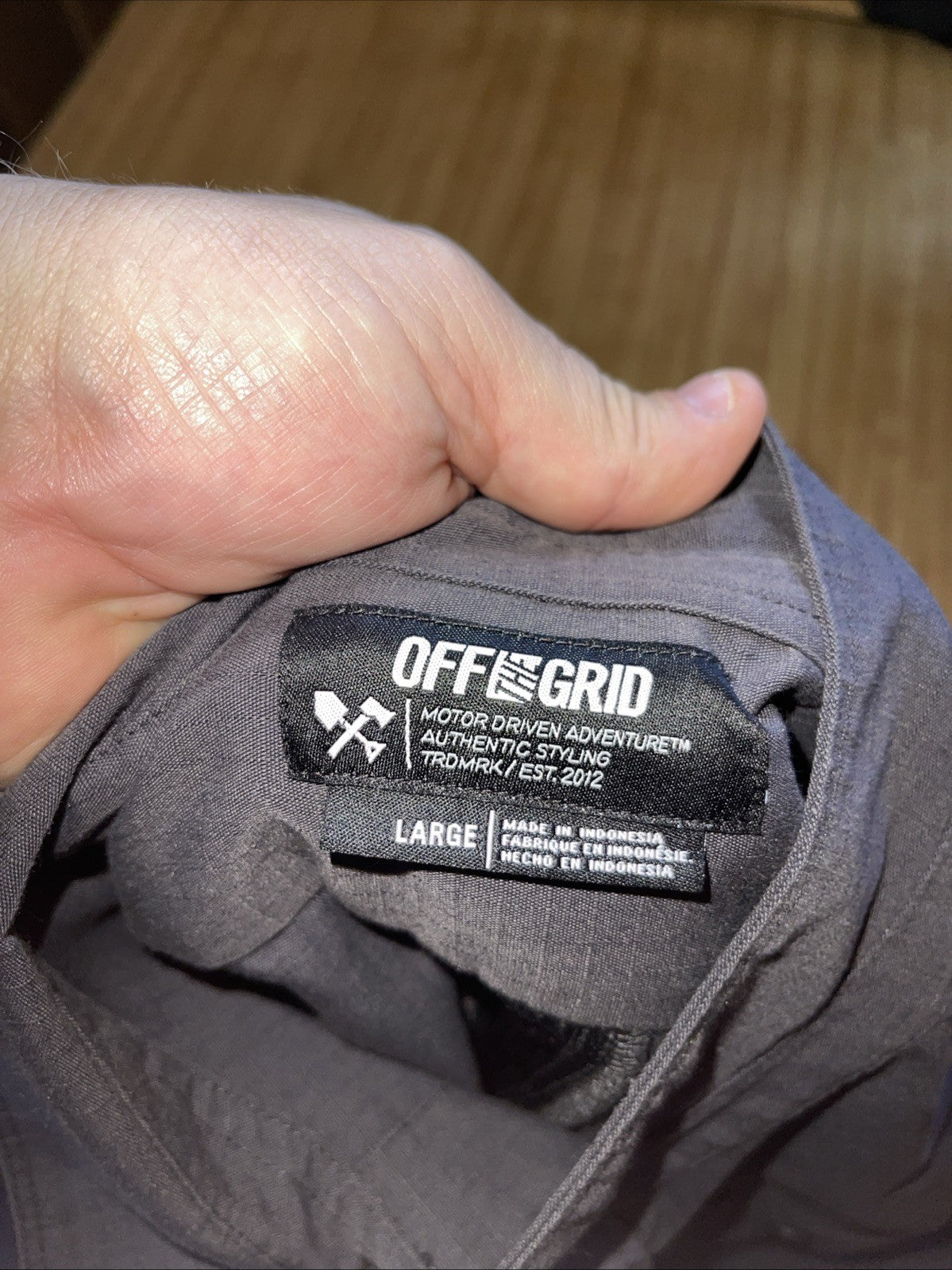 Off The Grid Button Up Large 
