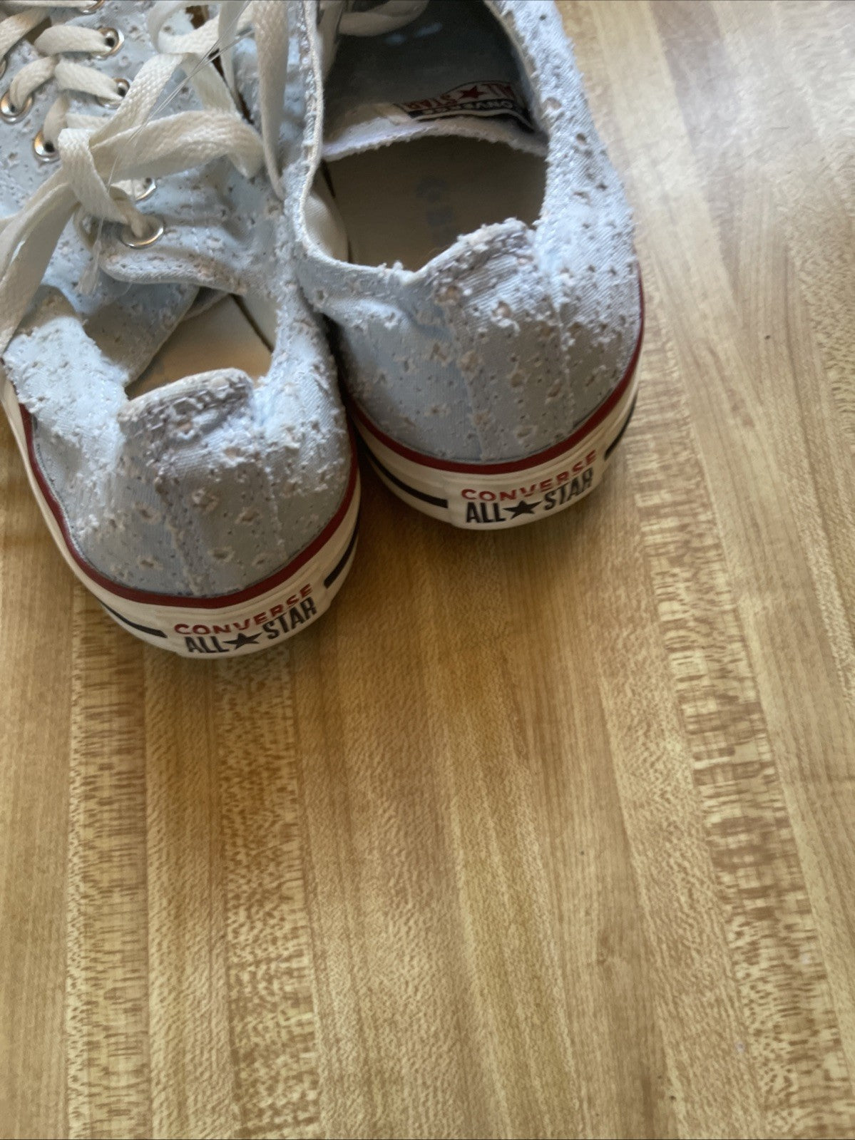 Converse All Star Men’s 9 Women’s 11