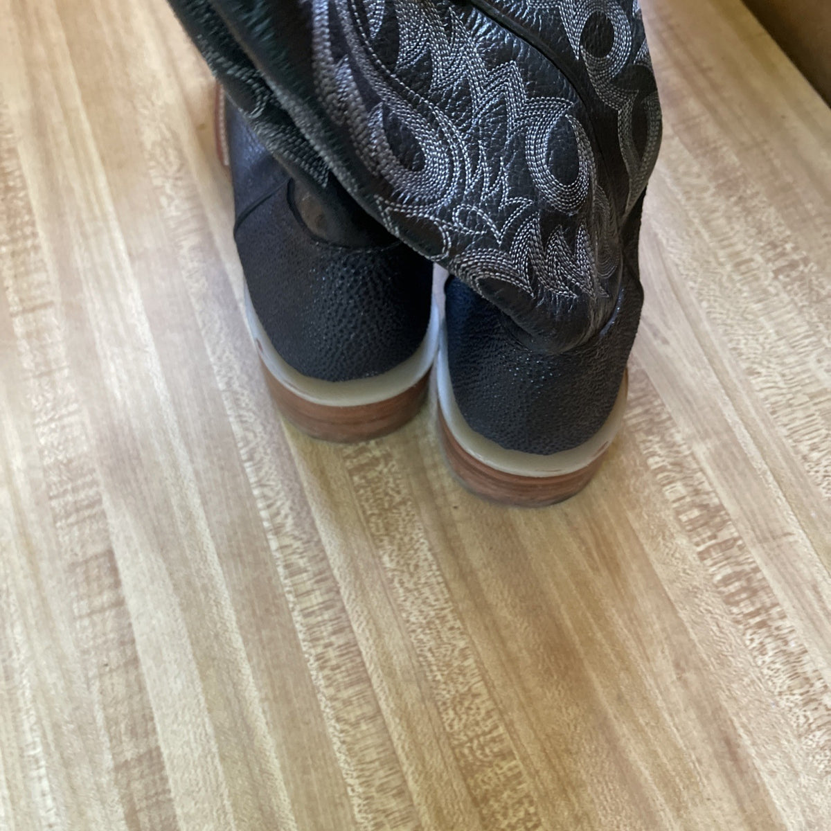 Quincy Boots 6