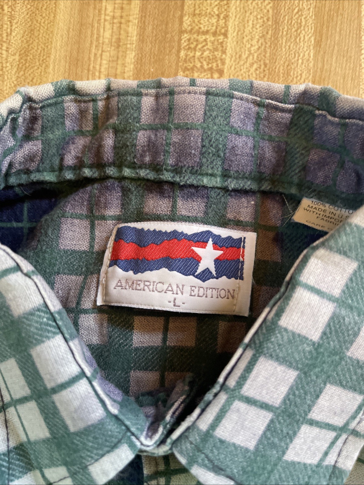 American Edition Flannel Large 