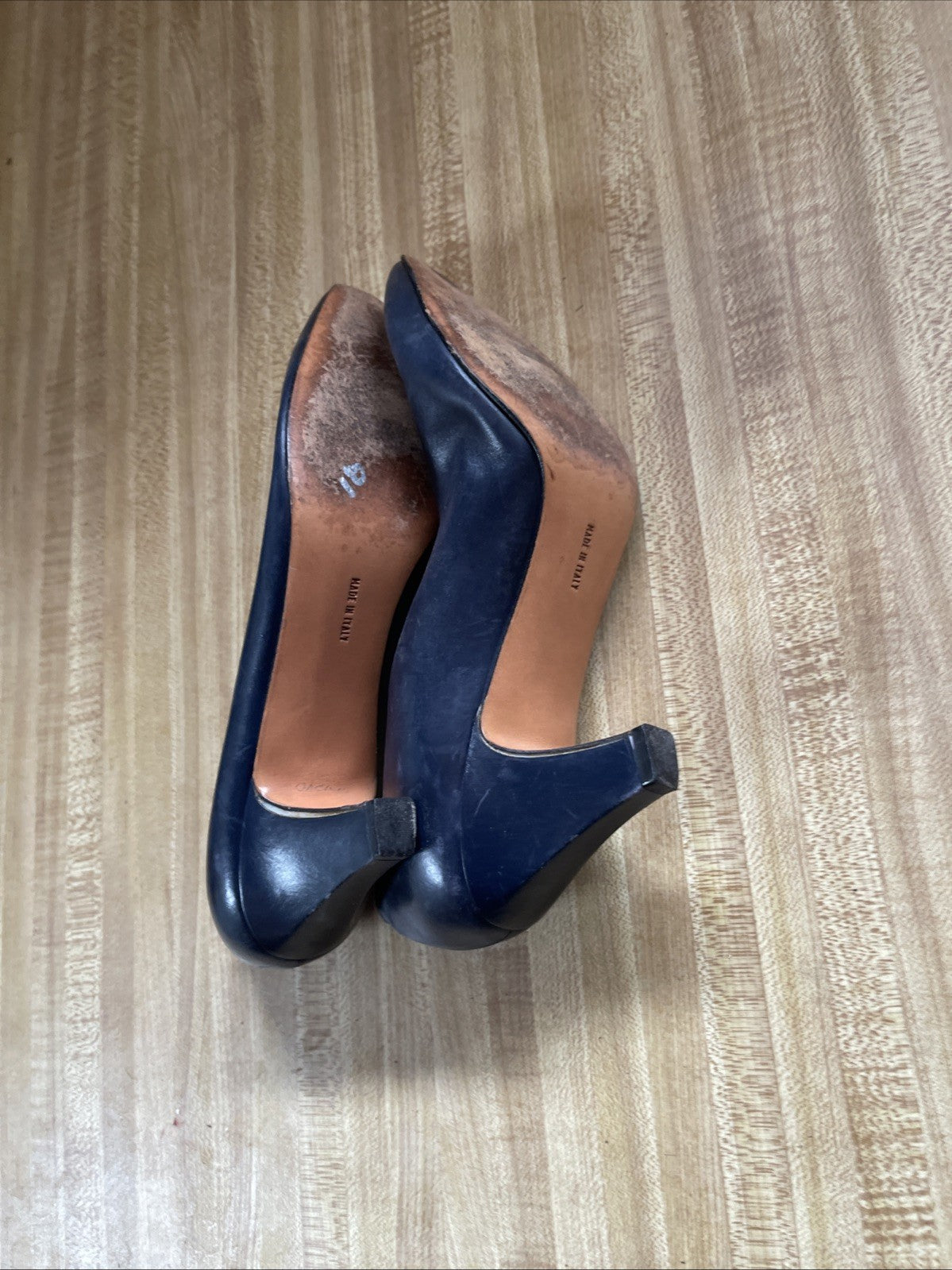 salvatore ferragamo women shoes Heels 8.5