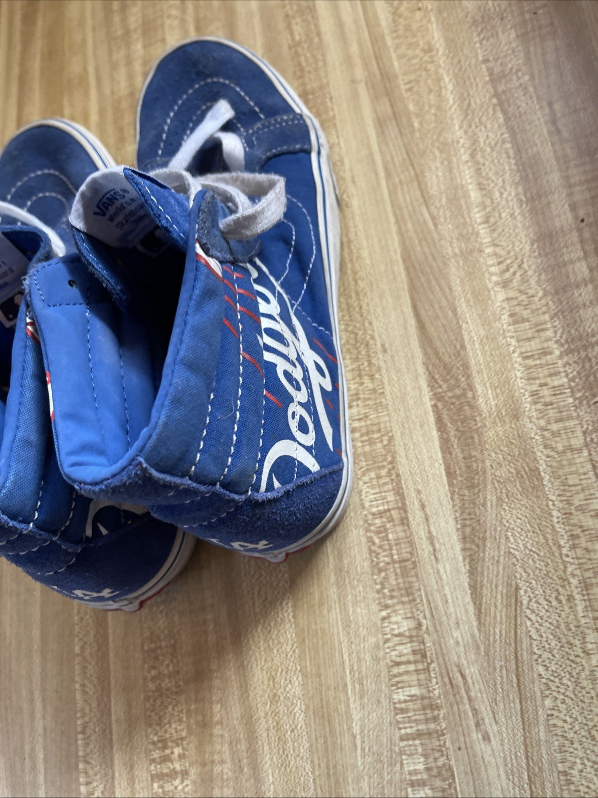 LA Dodgers Vans Men’s 7.5 Women’s 9