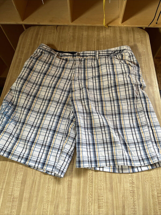Ecko Unltd Actual Factual Shorts 42