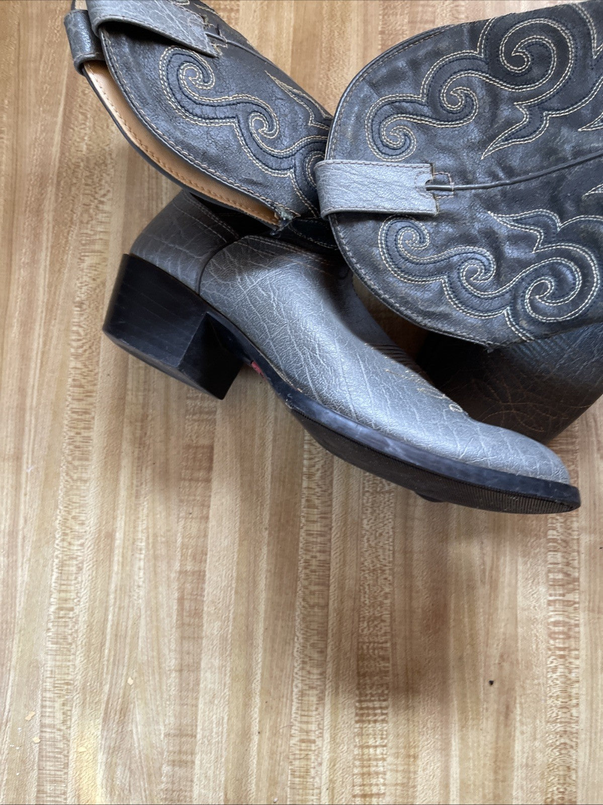Honchos Cowboy Boots 9