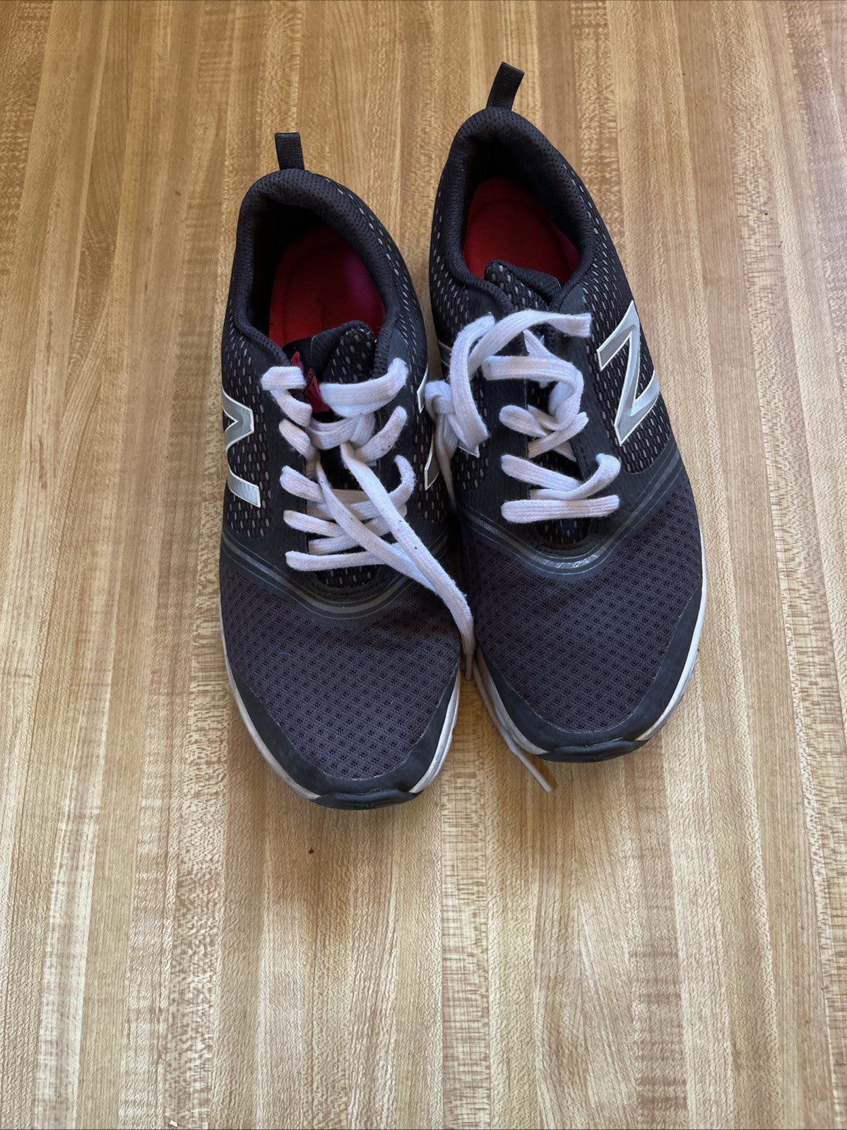 New Balance 711 Size 9.5