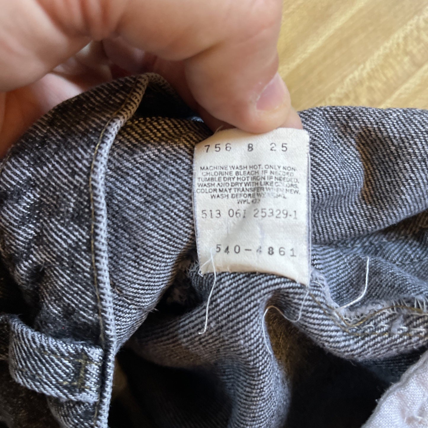 Vintage Levi’s 540 Jeans 42/26 Made In USA Hemmed