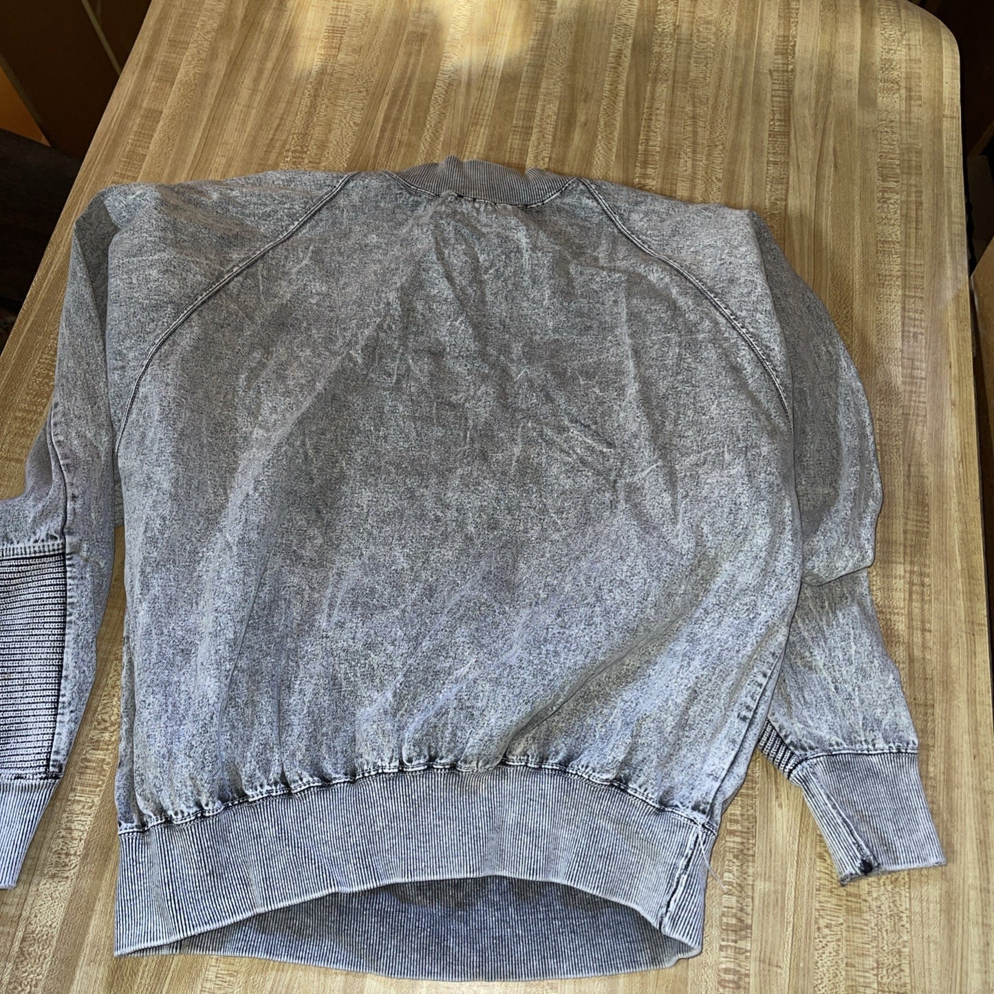 Vintage Sweatshirt Medium 