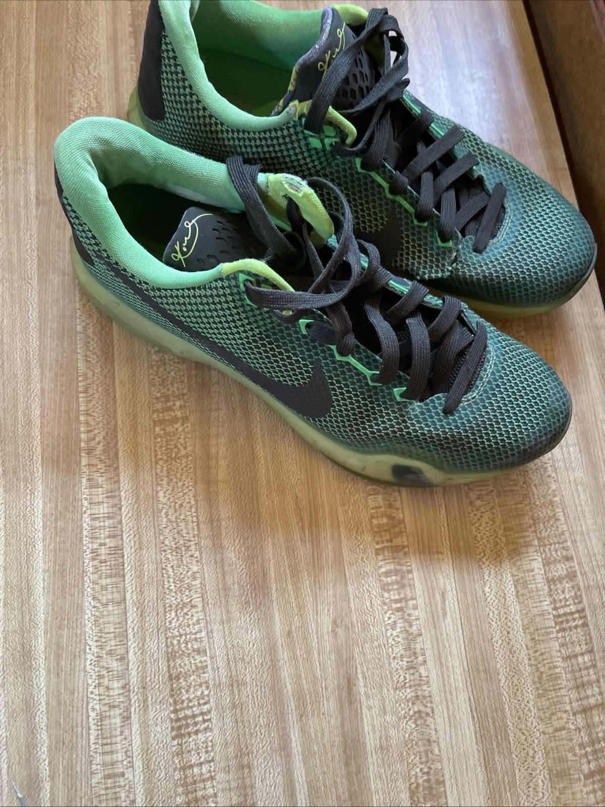 Size 8.5 - Nike Kobe 10 Vino See Photos For Issues