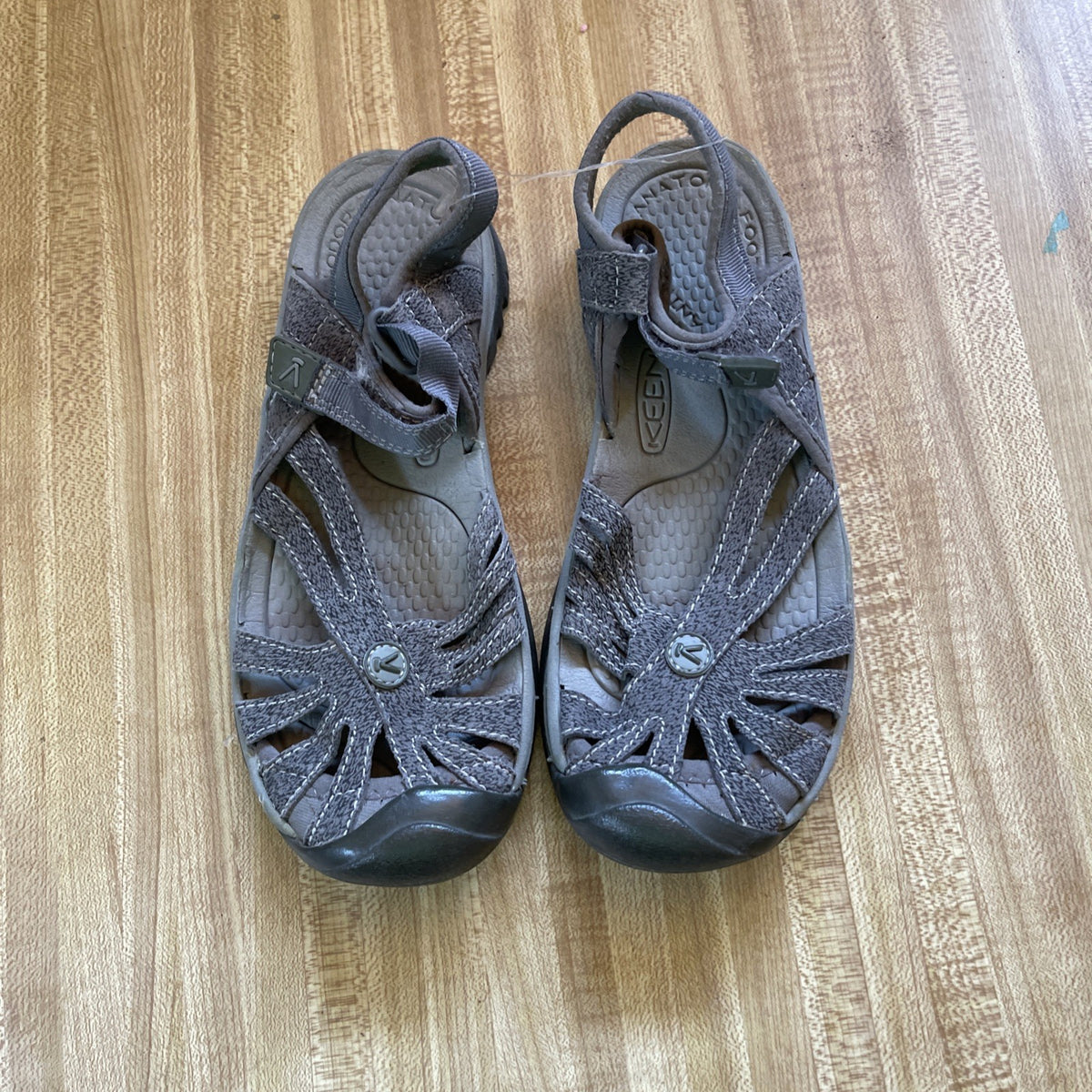 keen  Sandals women 6