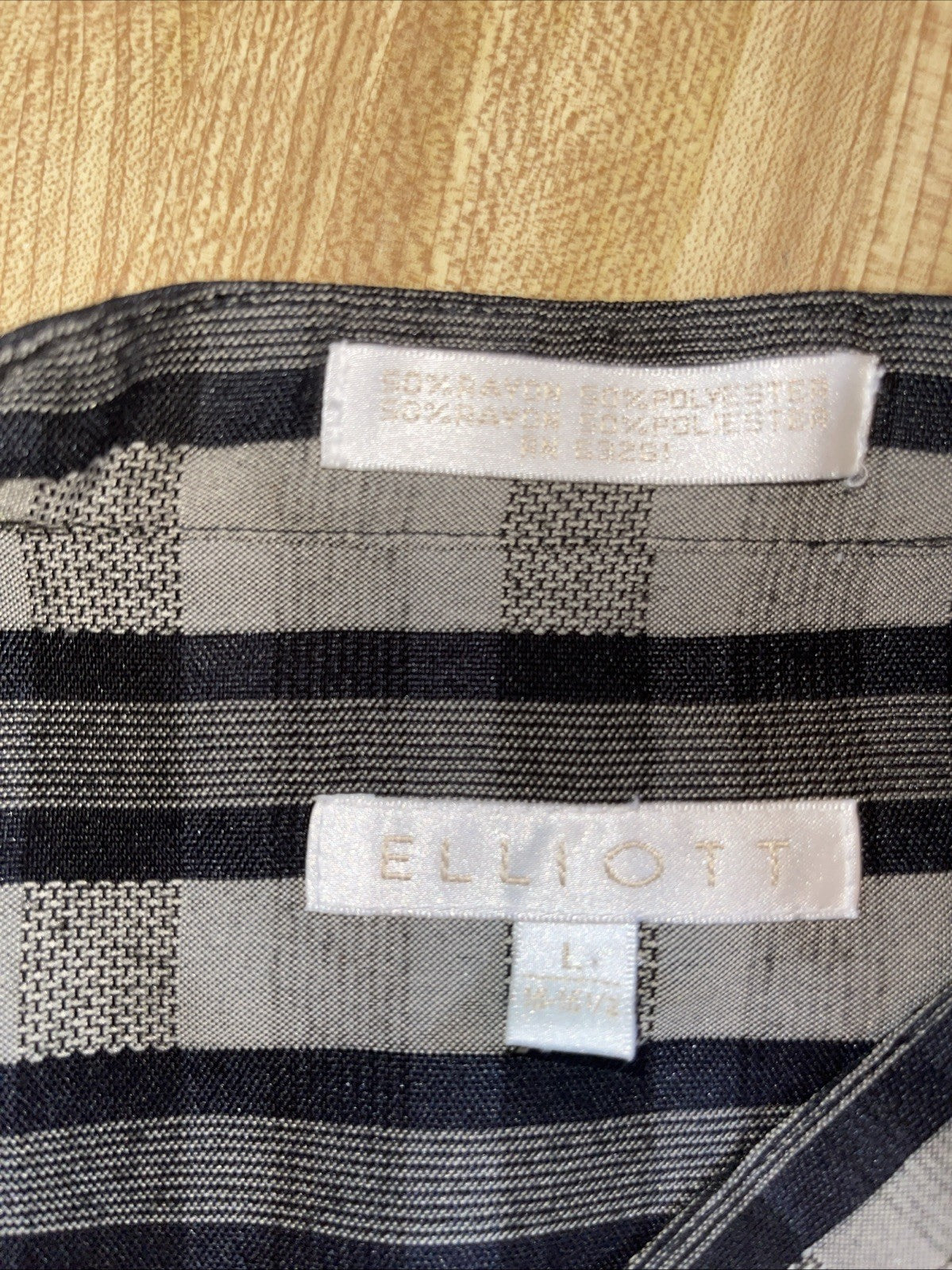 Elliott Button Up Large 