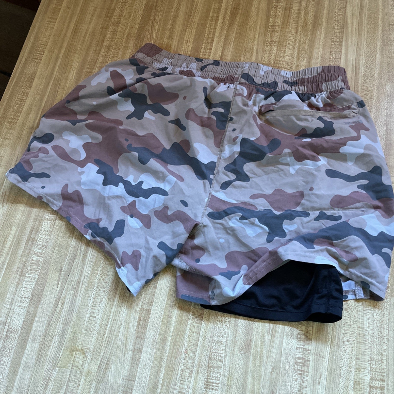 Barbell Camo Shorts XL
