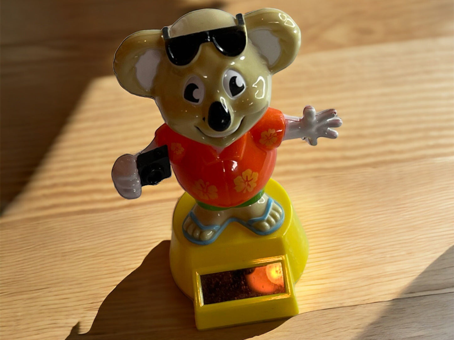 Solar Powered Dancing Tourist