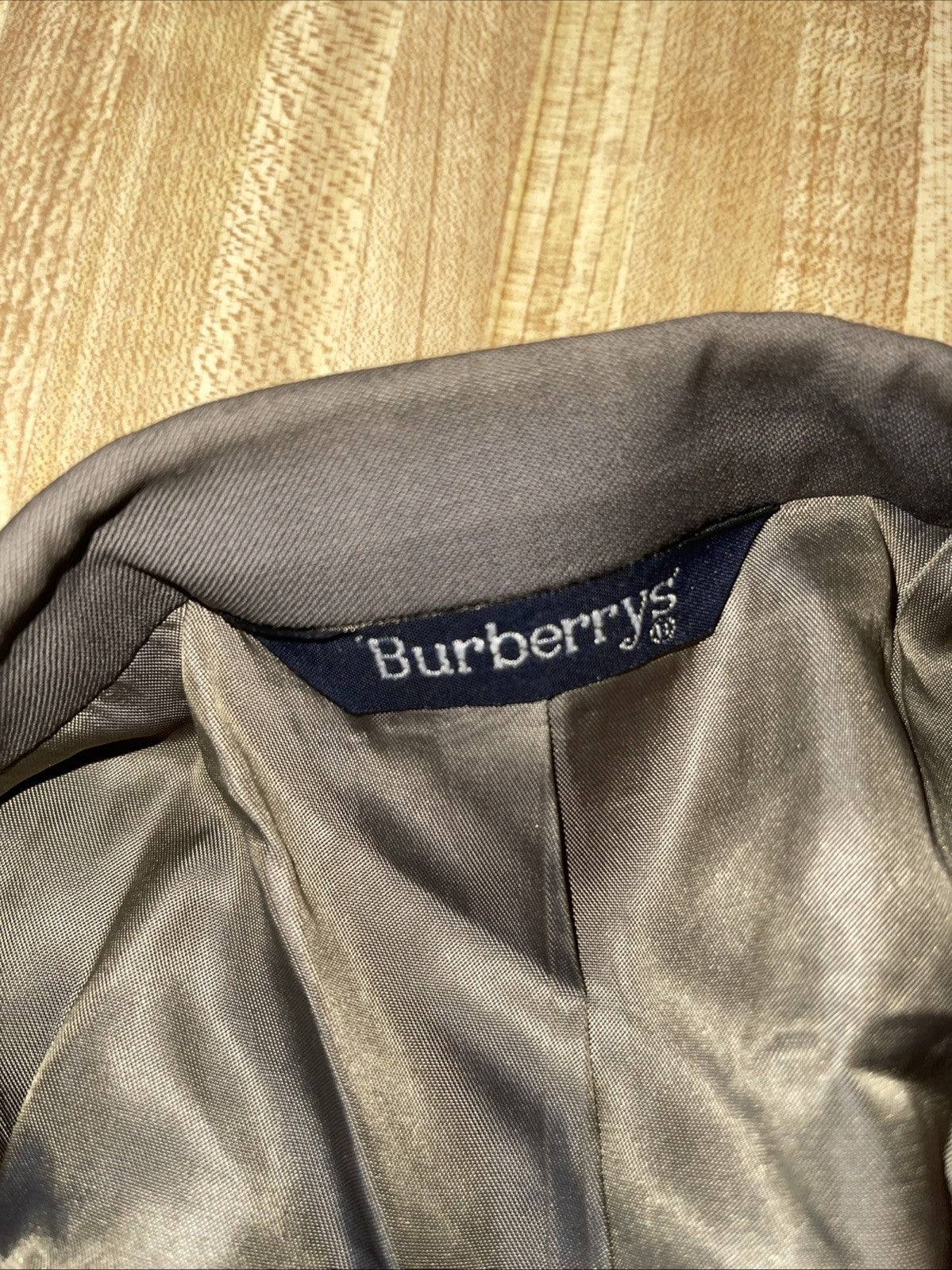 vintage burberrys wool blazer