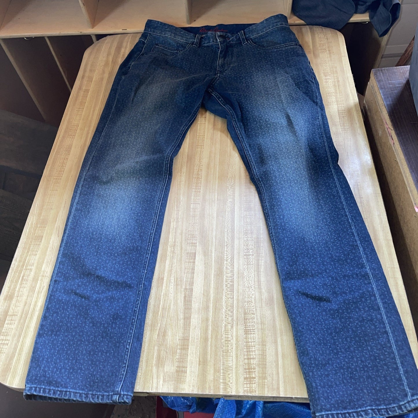 Robert Graham Tailored Kipling Jeans 33/33