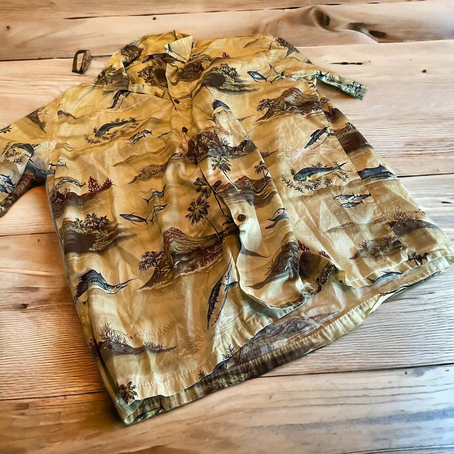 Pacific Legend Hawaiian Shirt Large 