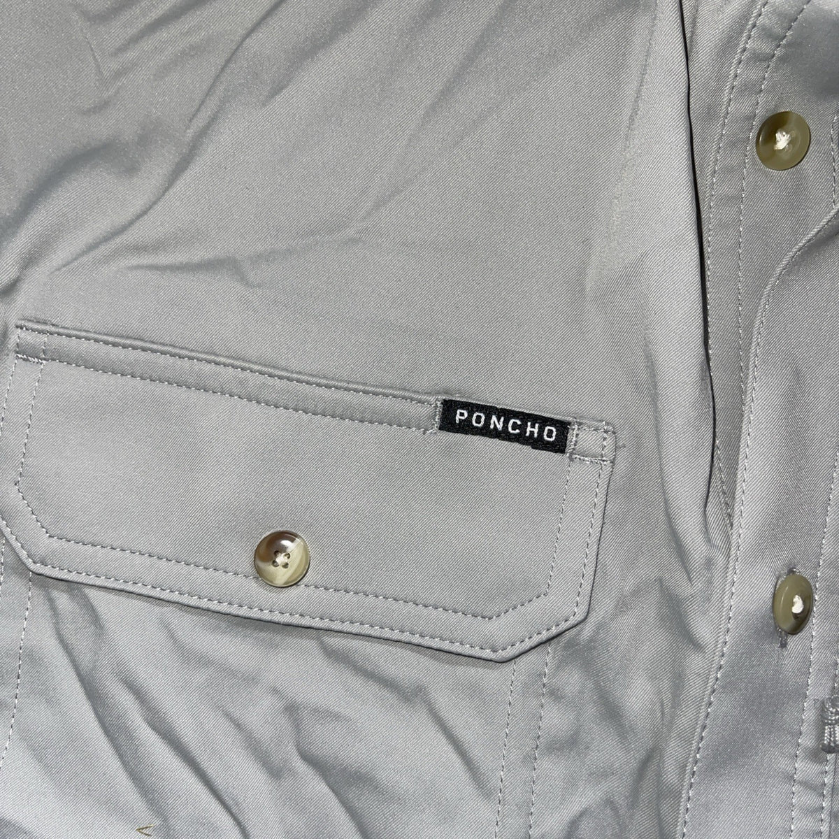 Poncho Button Up Shirt Magnetic Pockets Small 