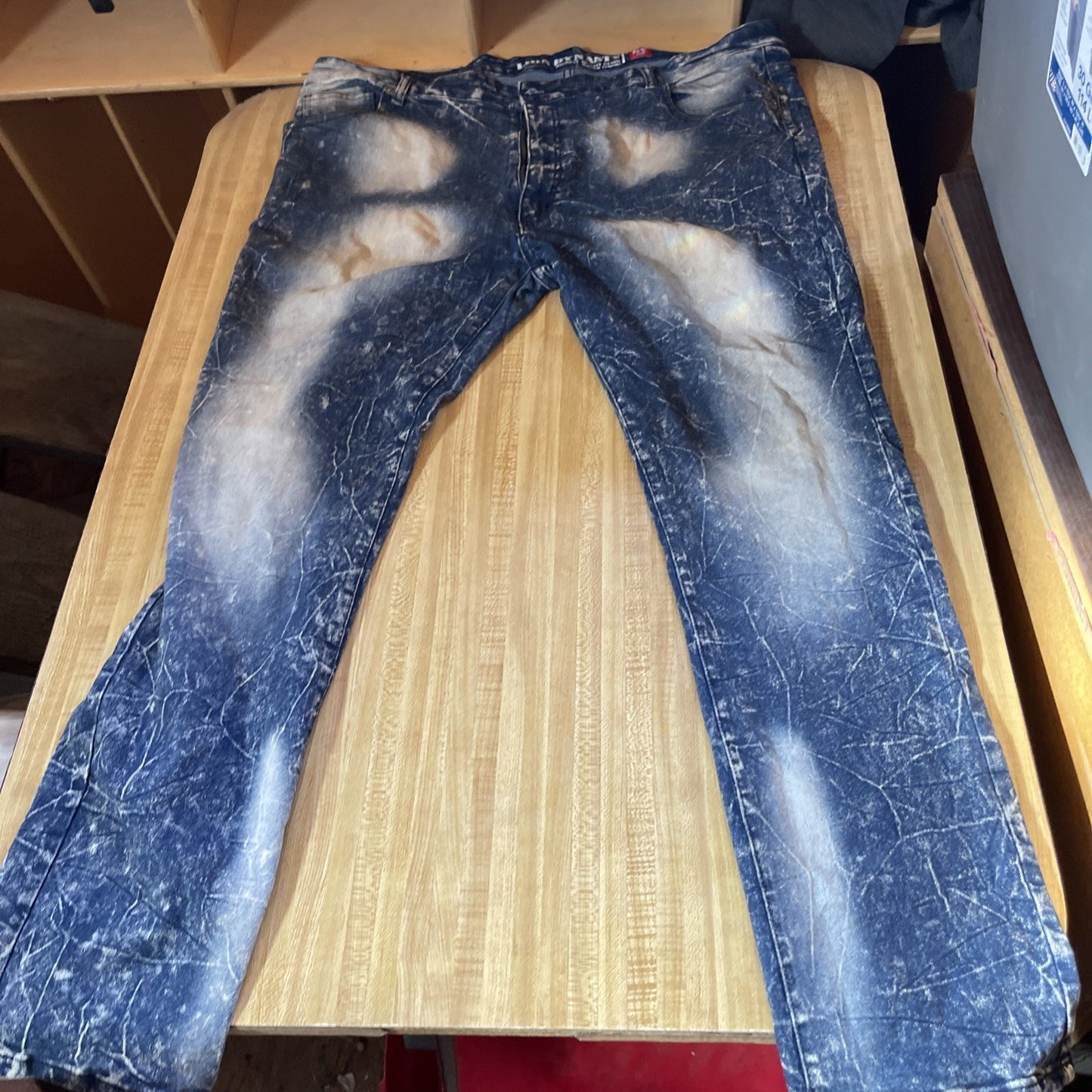 Lion Dynasty Jeans 42/32